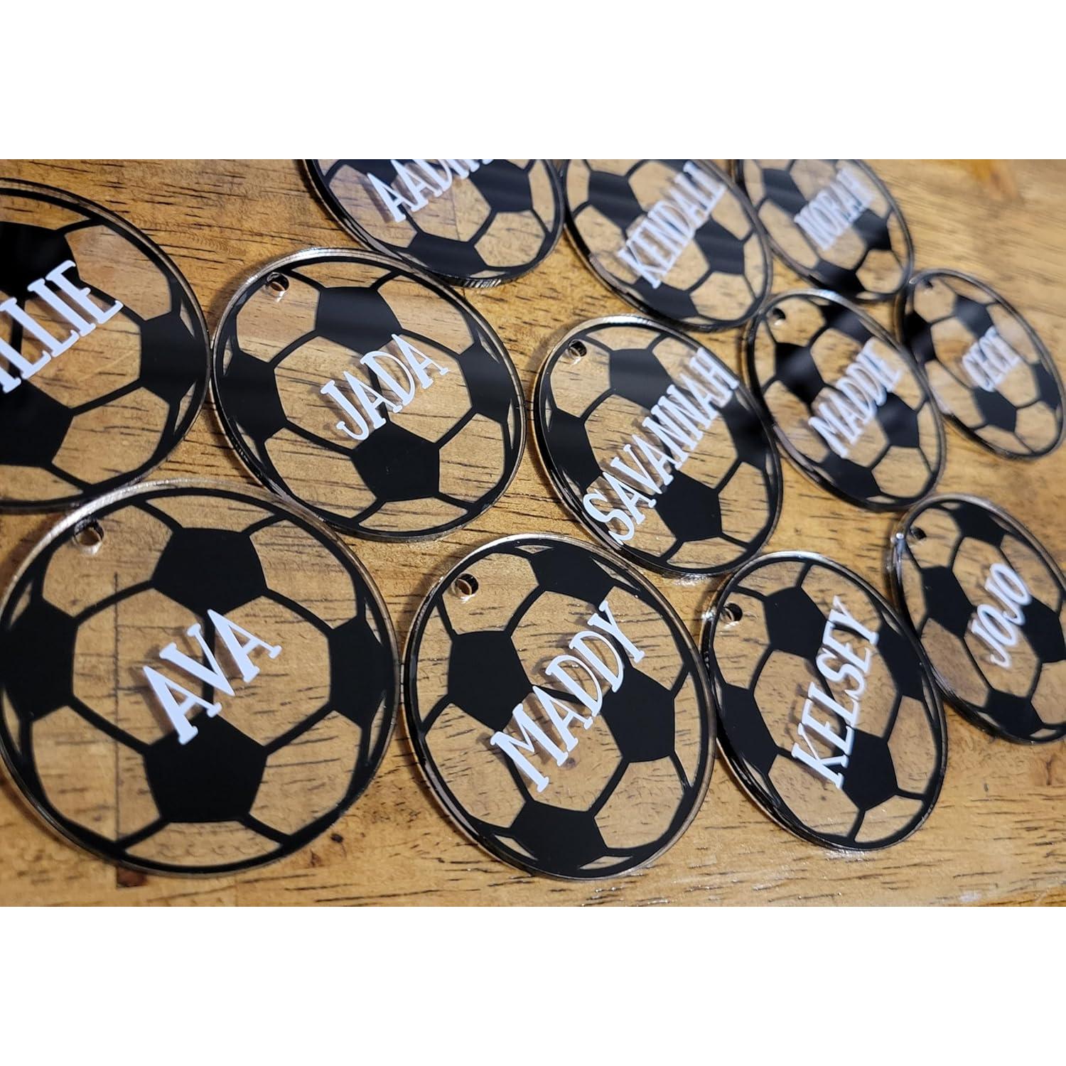 Llaveros Personalizados de Fútbol Tsunamie - 6.35 cm