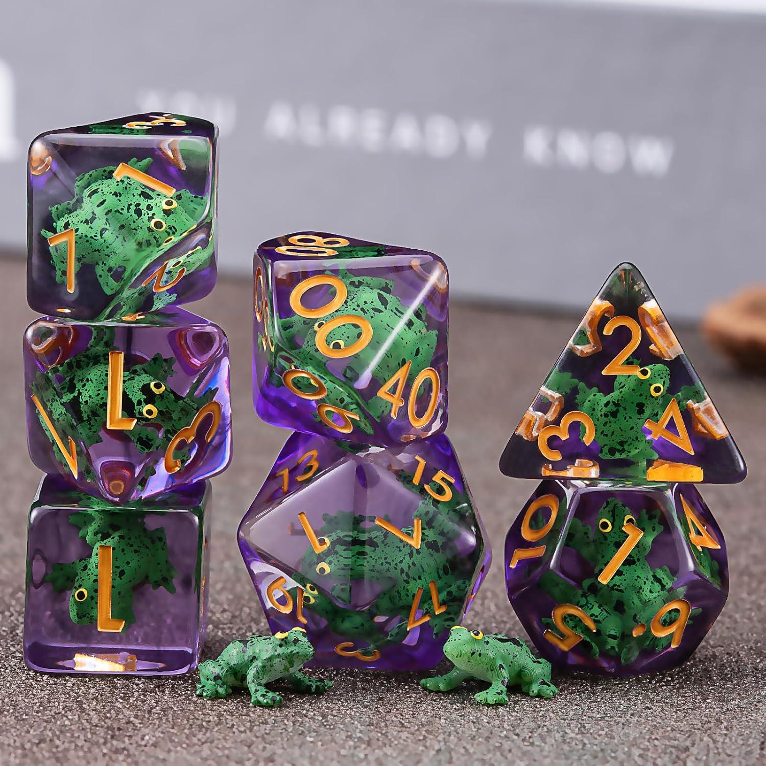 Juego de Dados Poliedricos D&D Maywin Inclusión Rana 9.09cm