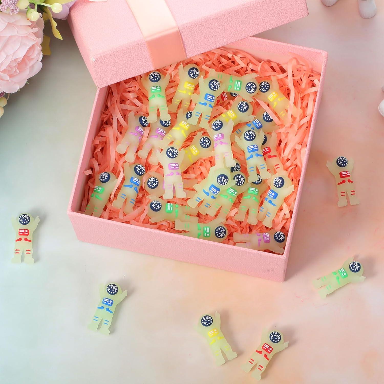 50 Mini Figuras de Astronautas Brillantes para Fiesta Espacial