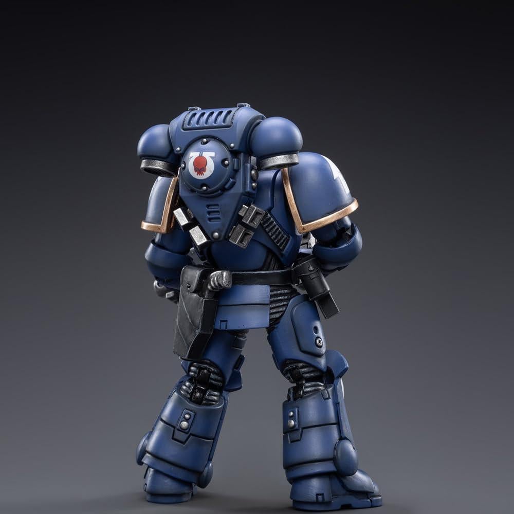 Figura de Acción Ultramarines Sargento Castor JoyToy 1/18