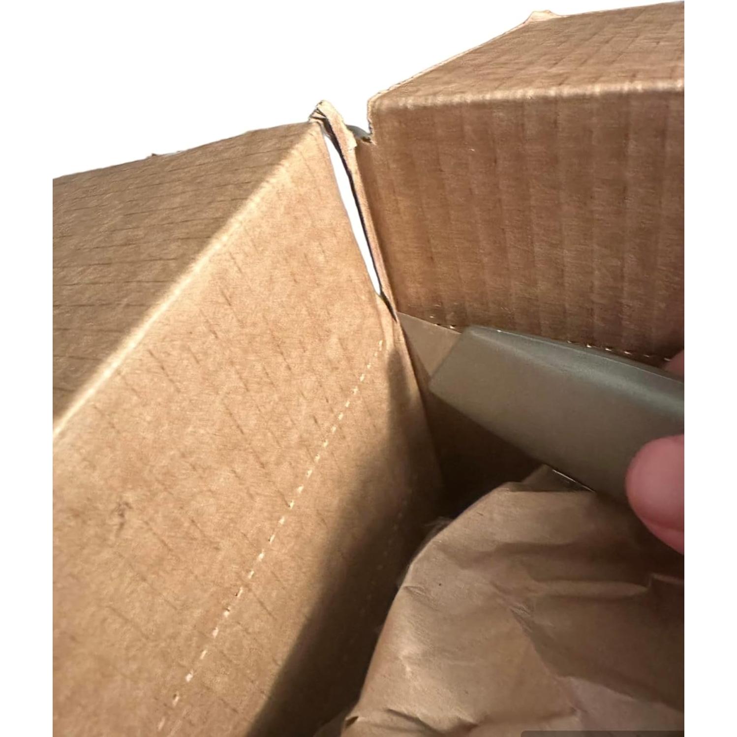 Cuchillo Utility Reductor de Cajas Todo en Uno 17.78 cm Metal