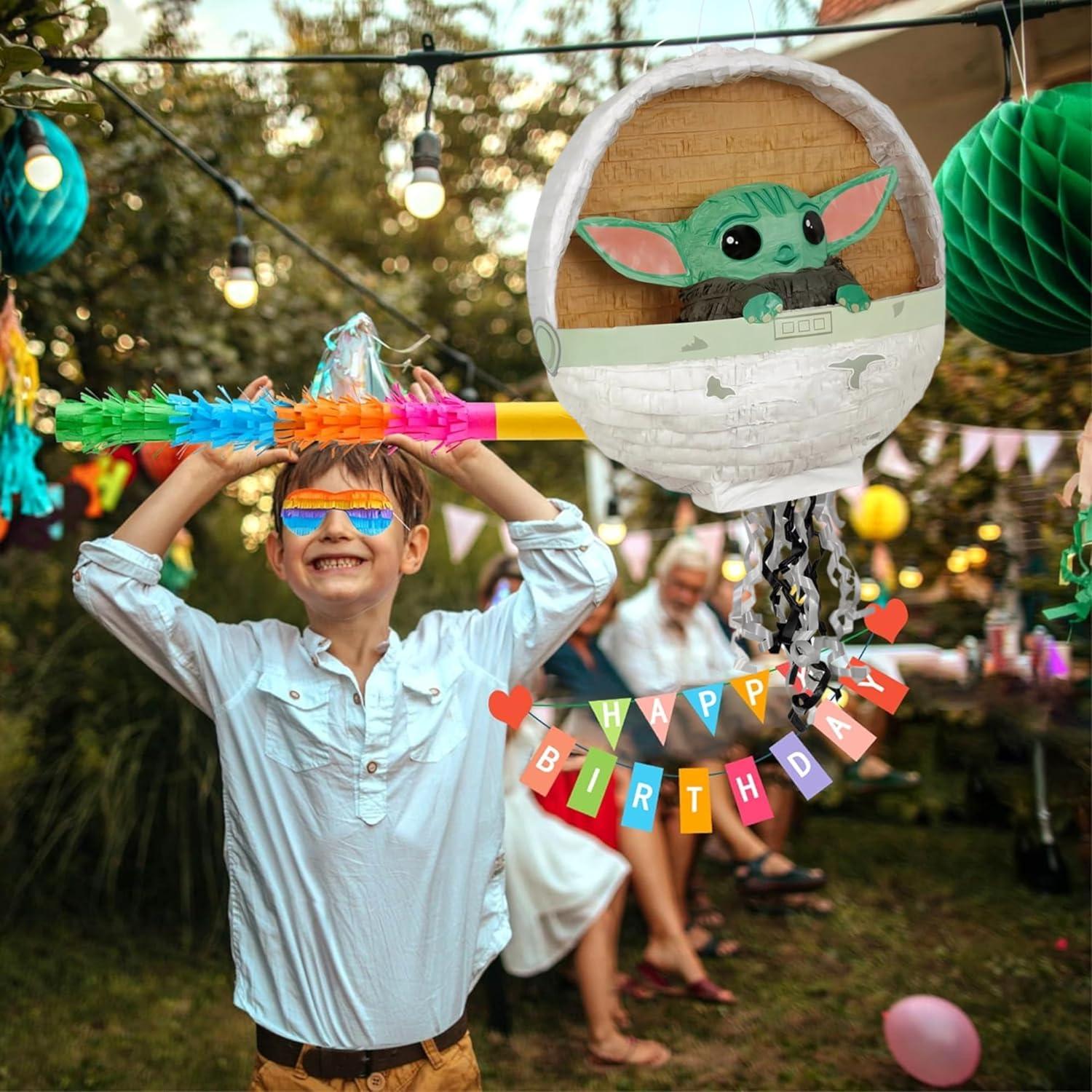 Piñata 3D Baby Yoda El Niño Mandaloriano Única 0.91 kg