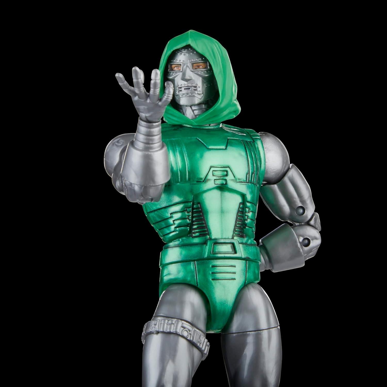 Figuras de Acción Marvel Legends Capitán Marvel y Doctor Doom 15 cm