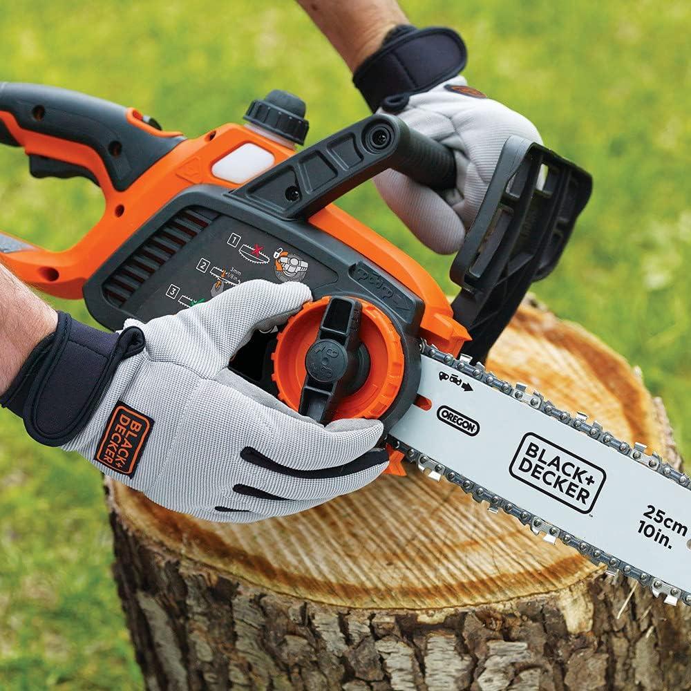 Motosierra inalámbrica BLACK+DECKER 20V 25,4 cm con batería