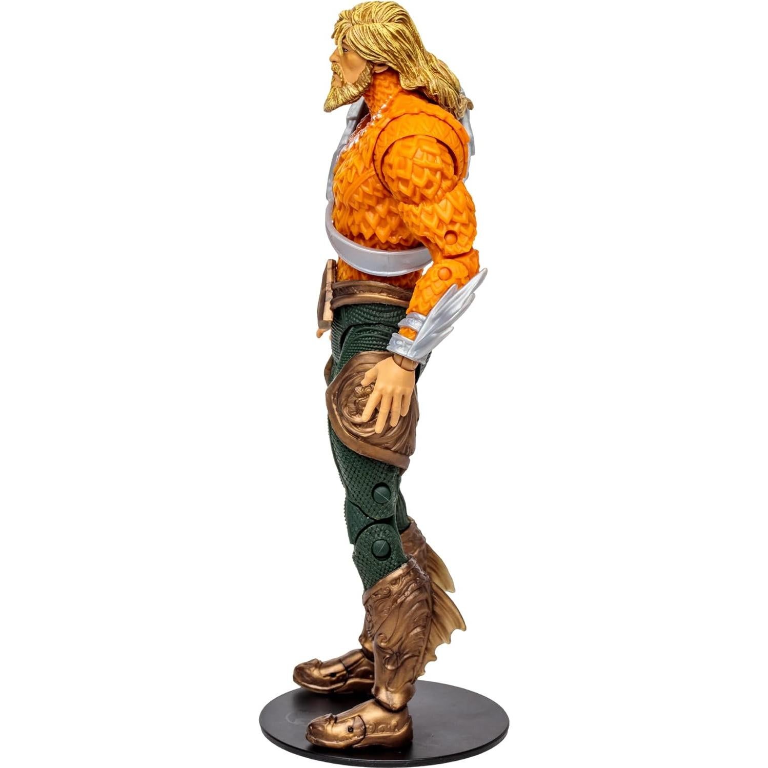 Figura de acción Aquaman McFarlane Toys 17.78 cm con cómic