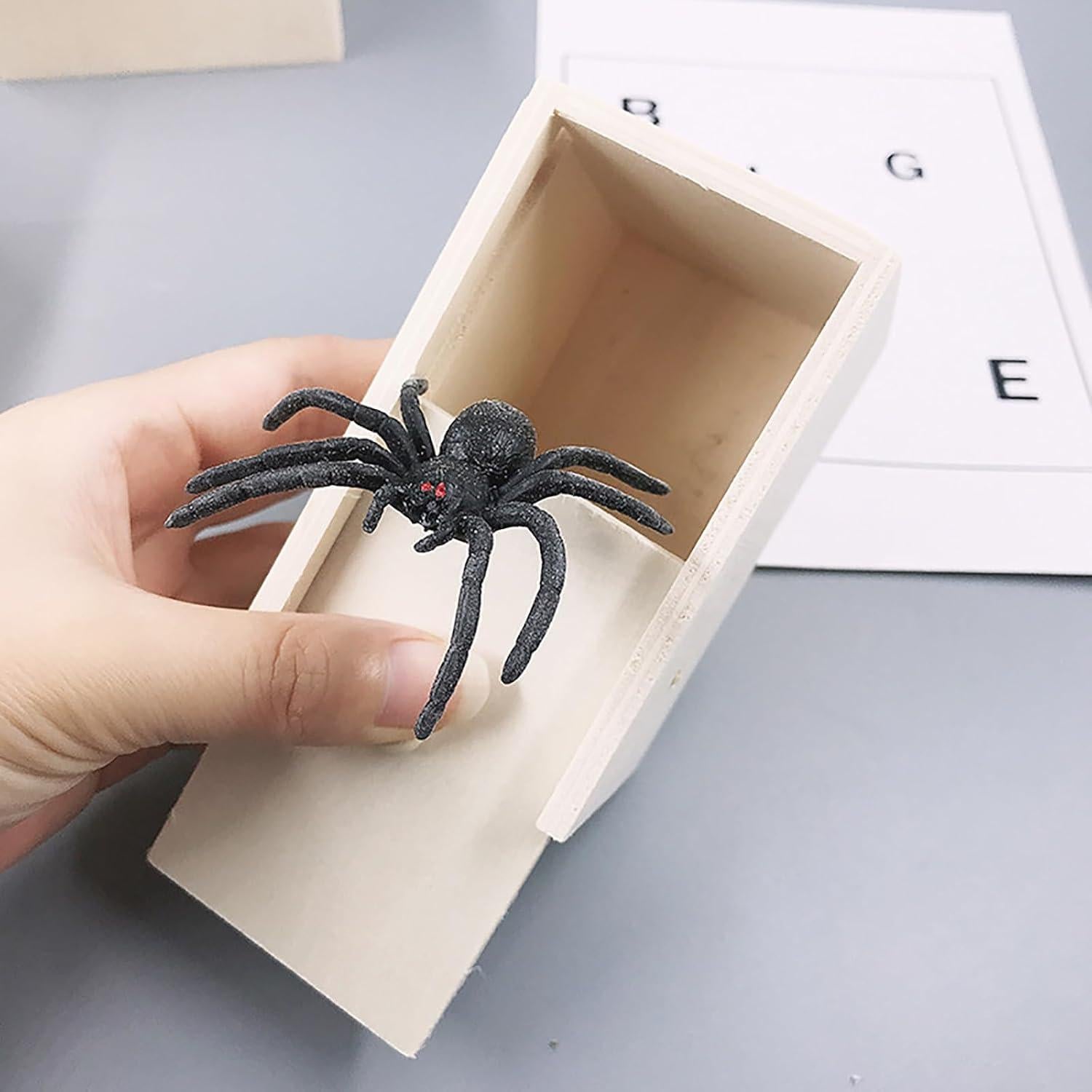 Caja de Sorpresa de Araña de Goma Winbar - Juguete de Truco