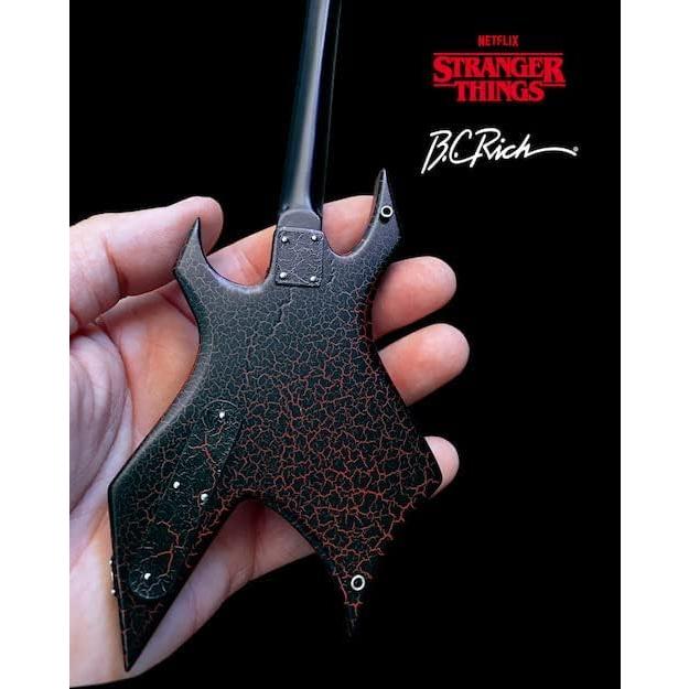 Guitarra Mini B.C. Rich Eddie Stranger Things AXE HEAVEN