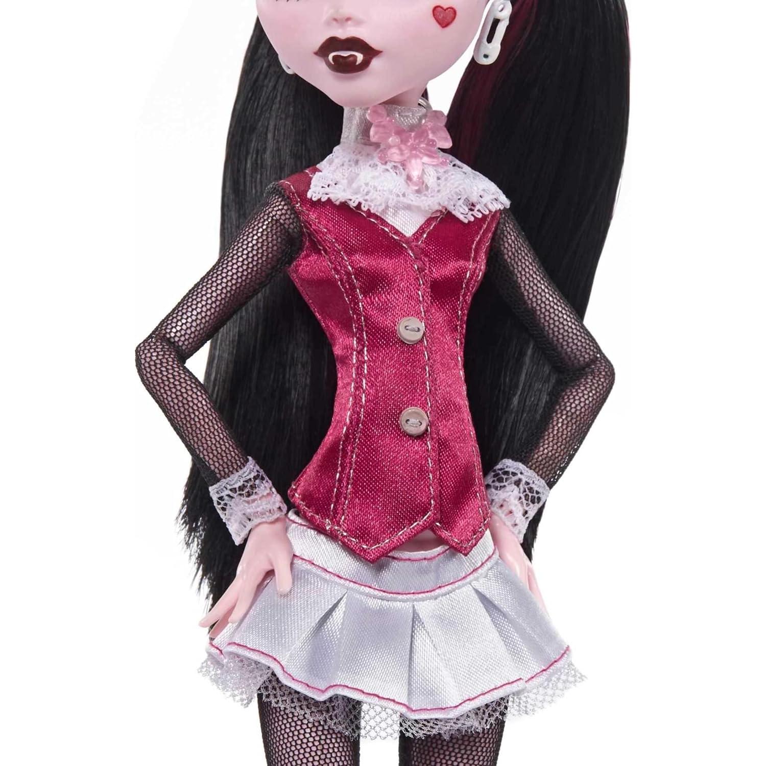 Muñeca Draculaura Monster High 26.7 cm con Accesorios y Mascota