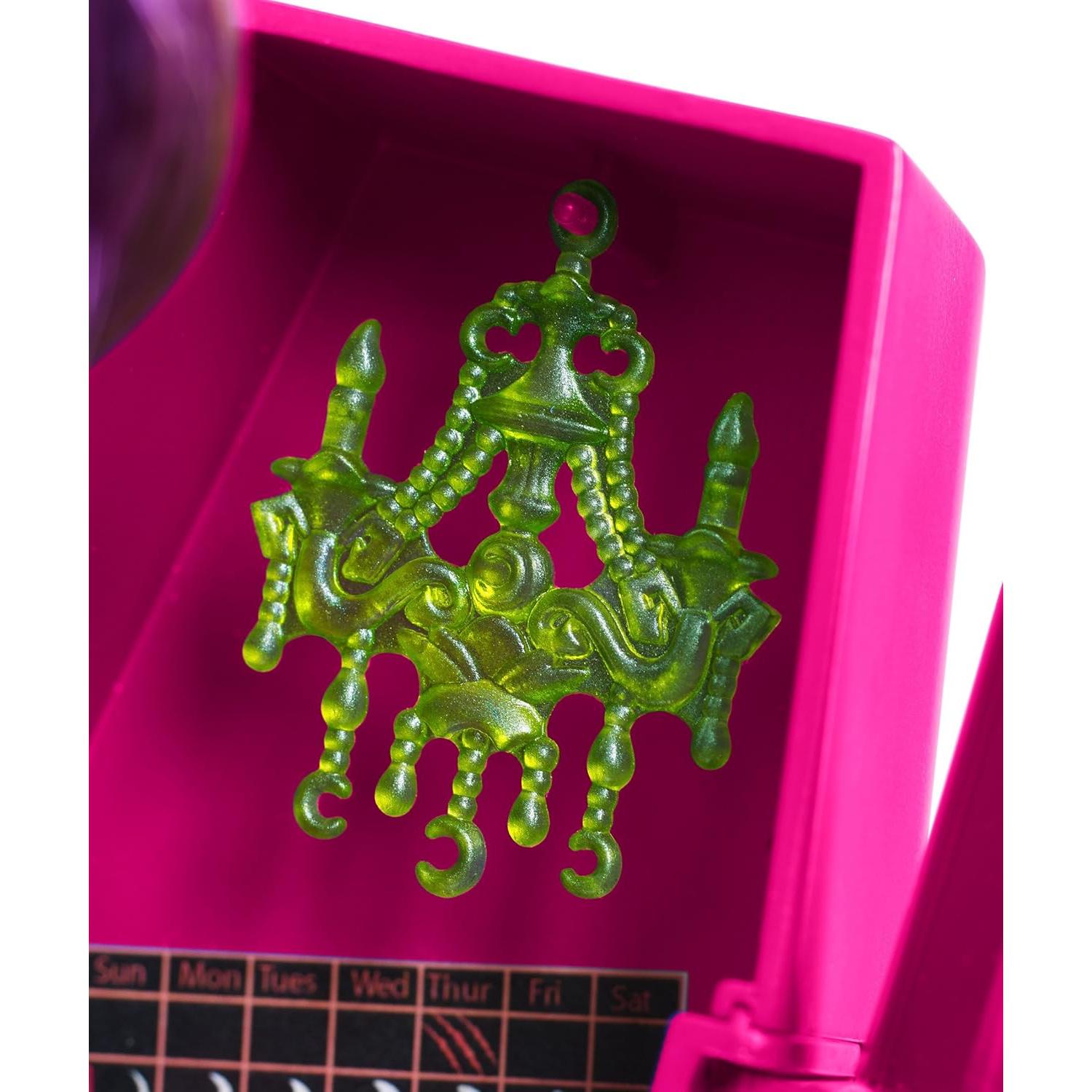 Muñeca Clawdeen Wolf con Taquilla Ghoul-La-La Monster High