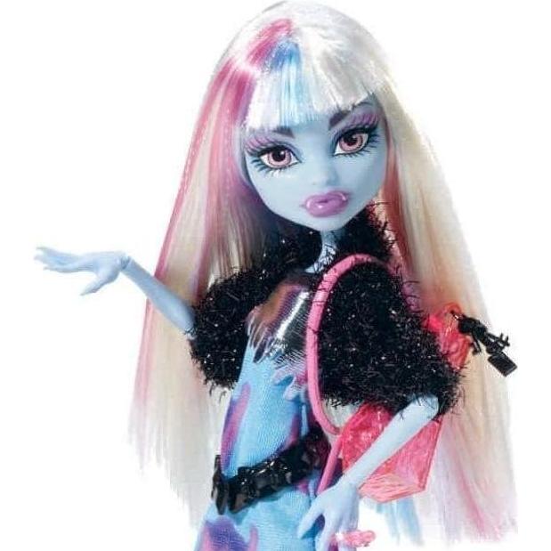 Muñeca Abbey Bominable Monster High Día de Foto 22.86 cm