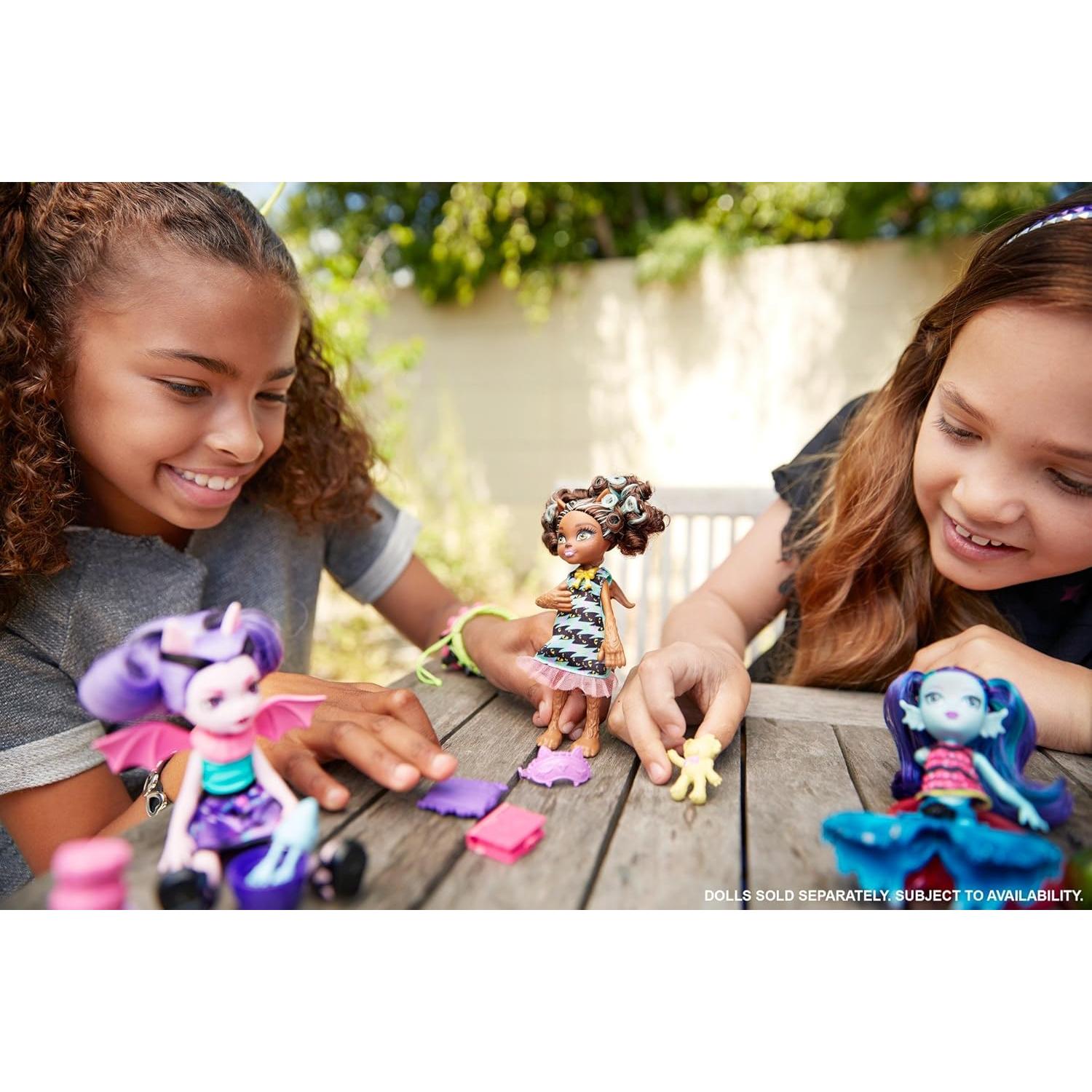 Muñeca Pawla Wolf Monster High 13.97 cm con accesorios