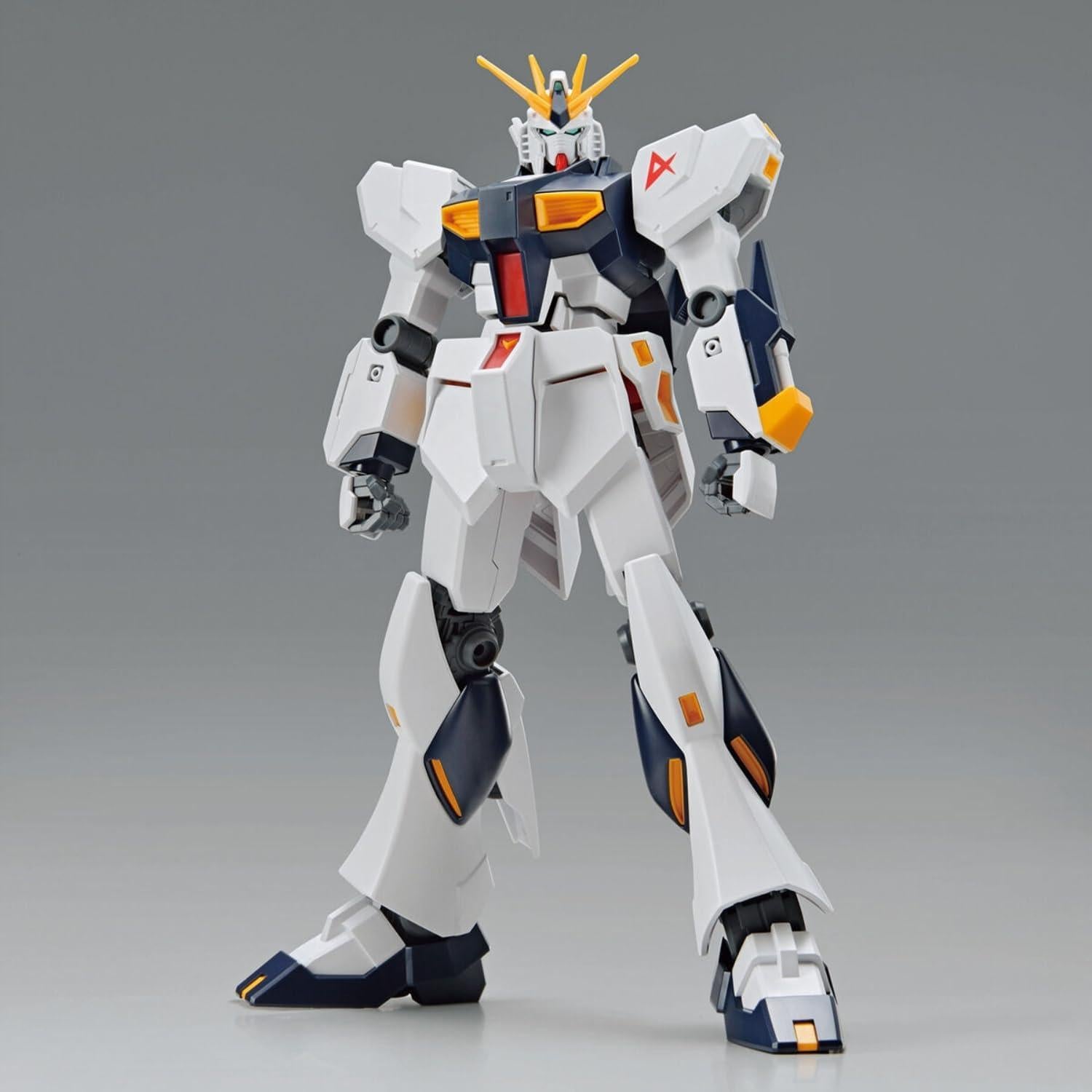 Modelo a Escala Gundam Bandai 1/144 Nu Gundam - Kit de Construcción