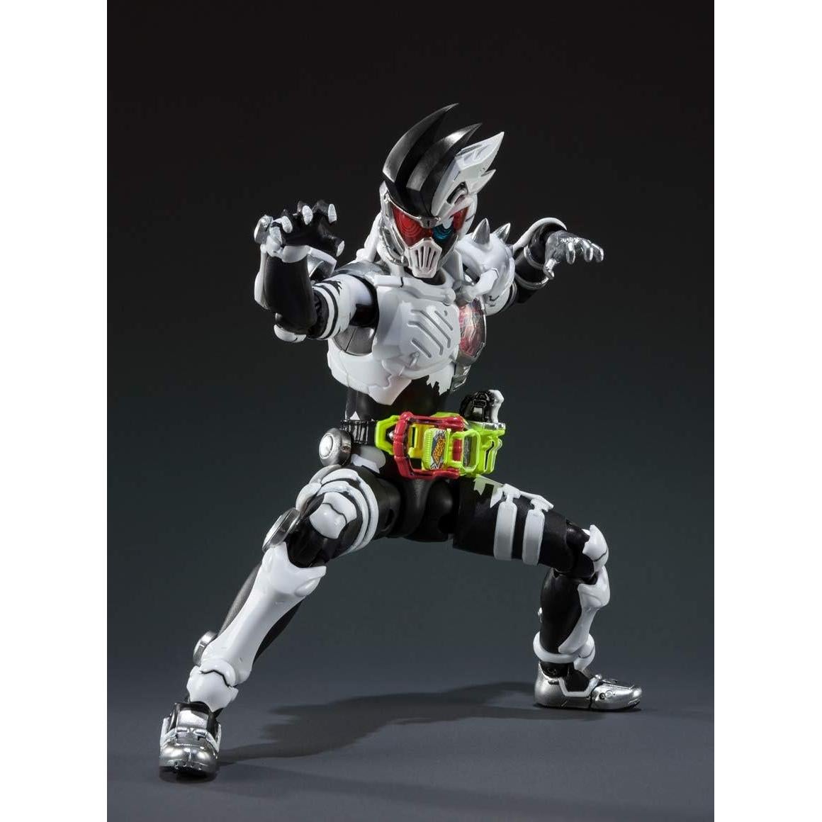 Figura de acción Kamen Rider Genm Gamer X-0 Bandai