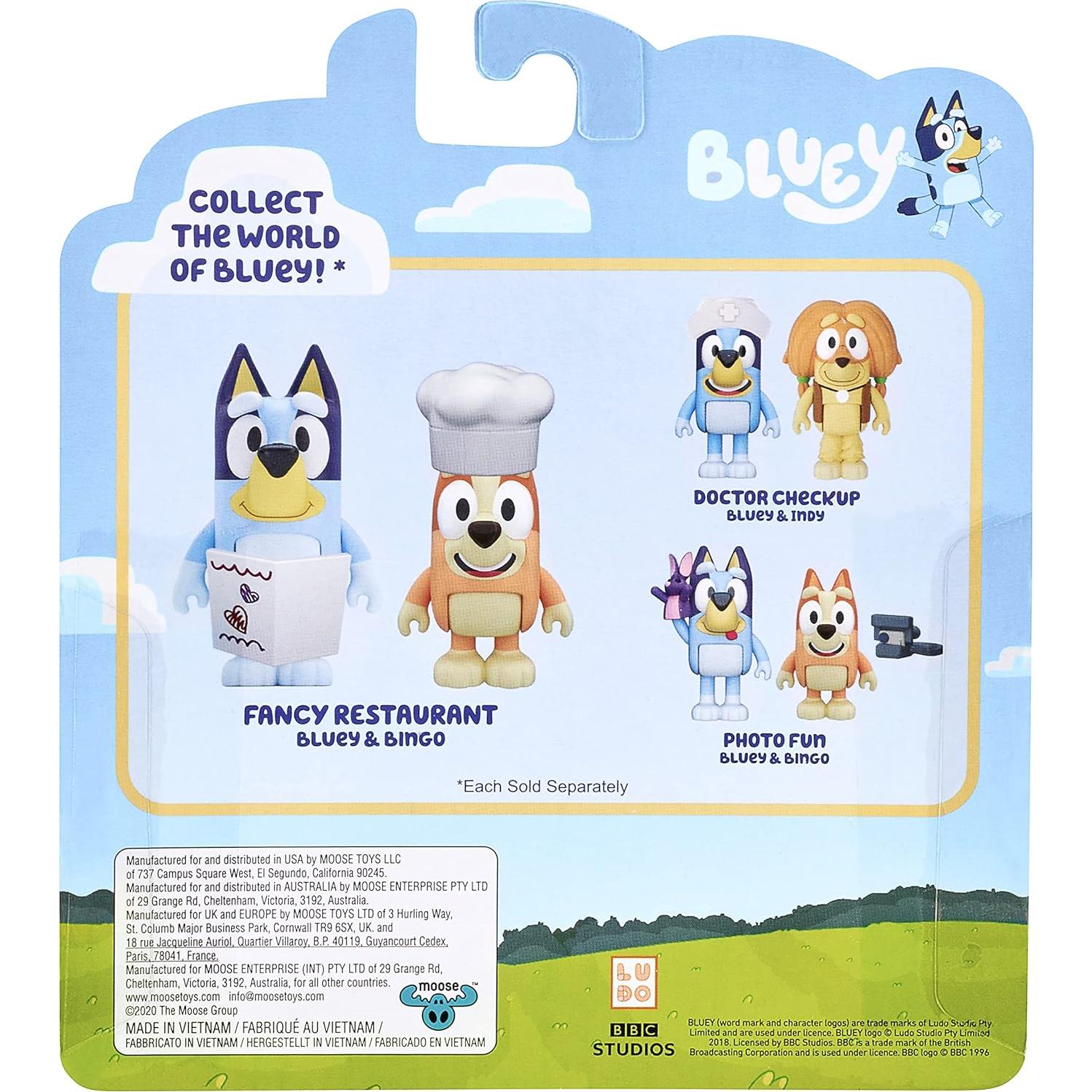 Juego de Figuras Articuladas Bluey y Bingo en Restaurante Elegante