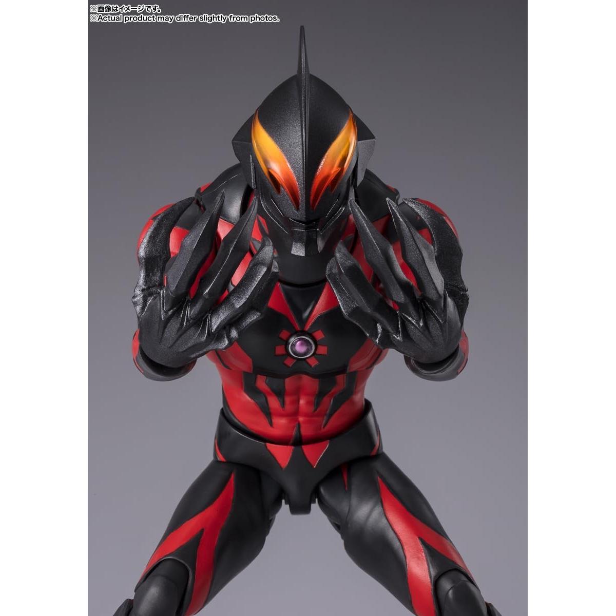 Figura de Acción Ultraman Belial Darkness Heels Bandai S.H.Figuarts