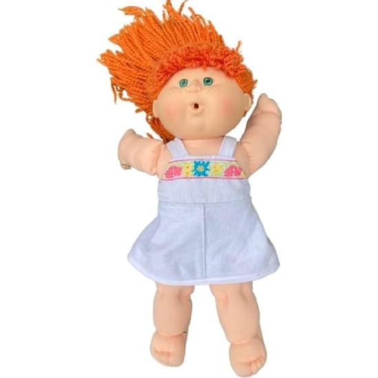 Vestido de mezclilla azul con ribete floral rosa para muñecas 40.6 cm