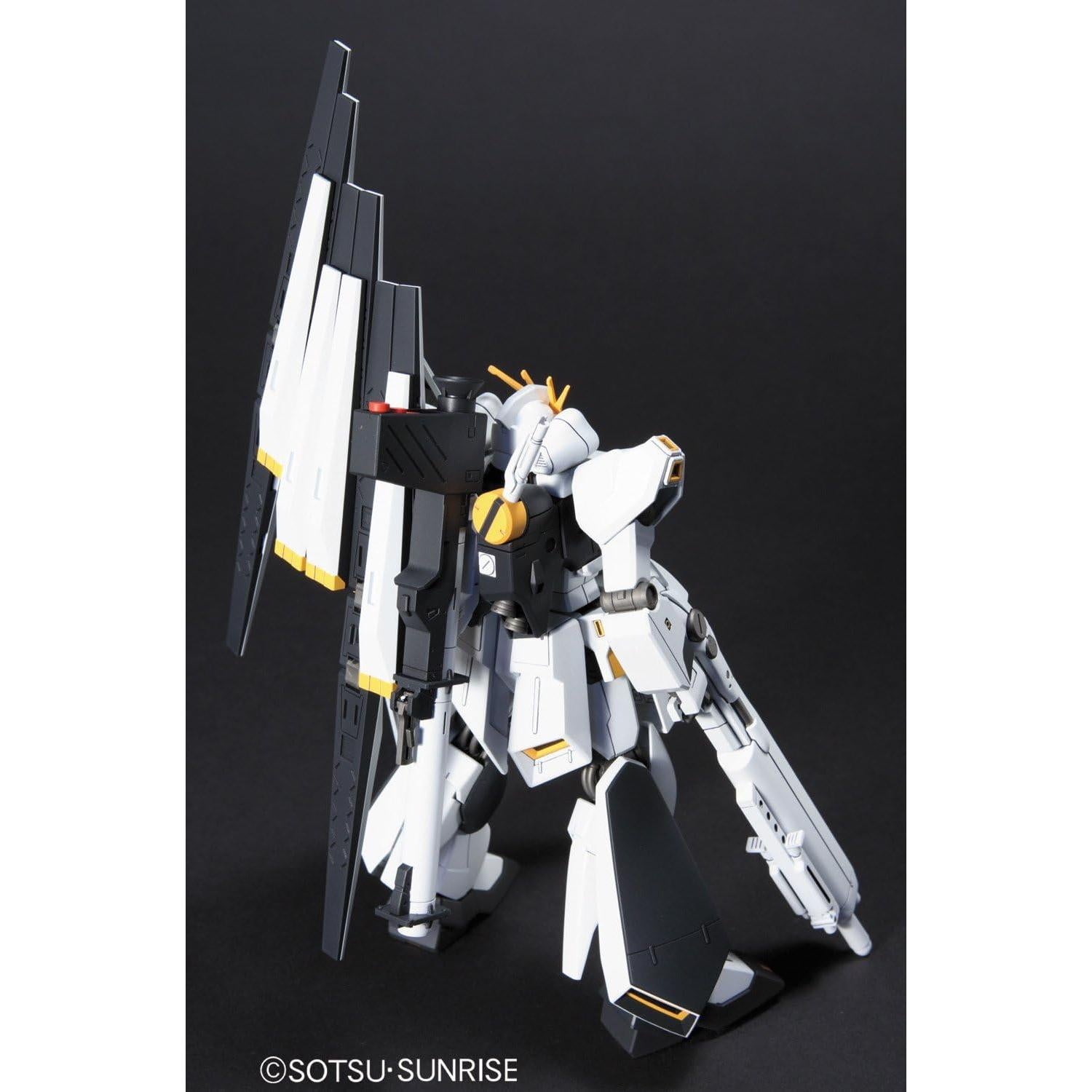 Figura de Acción Bandai HGUC 93 Nu Gundam Armas Pesadas 1/144