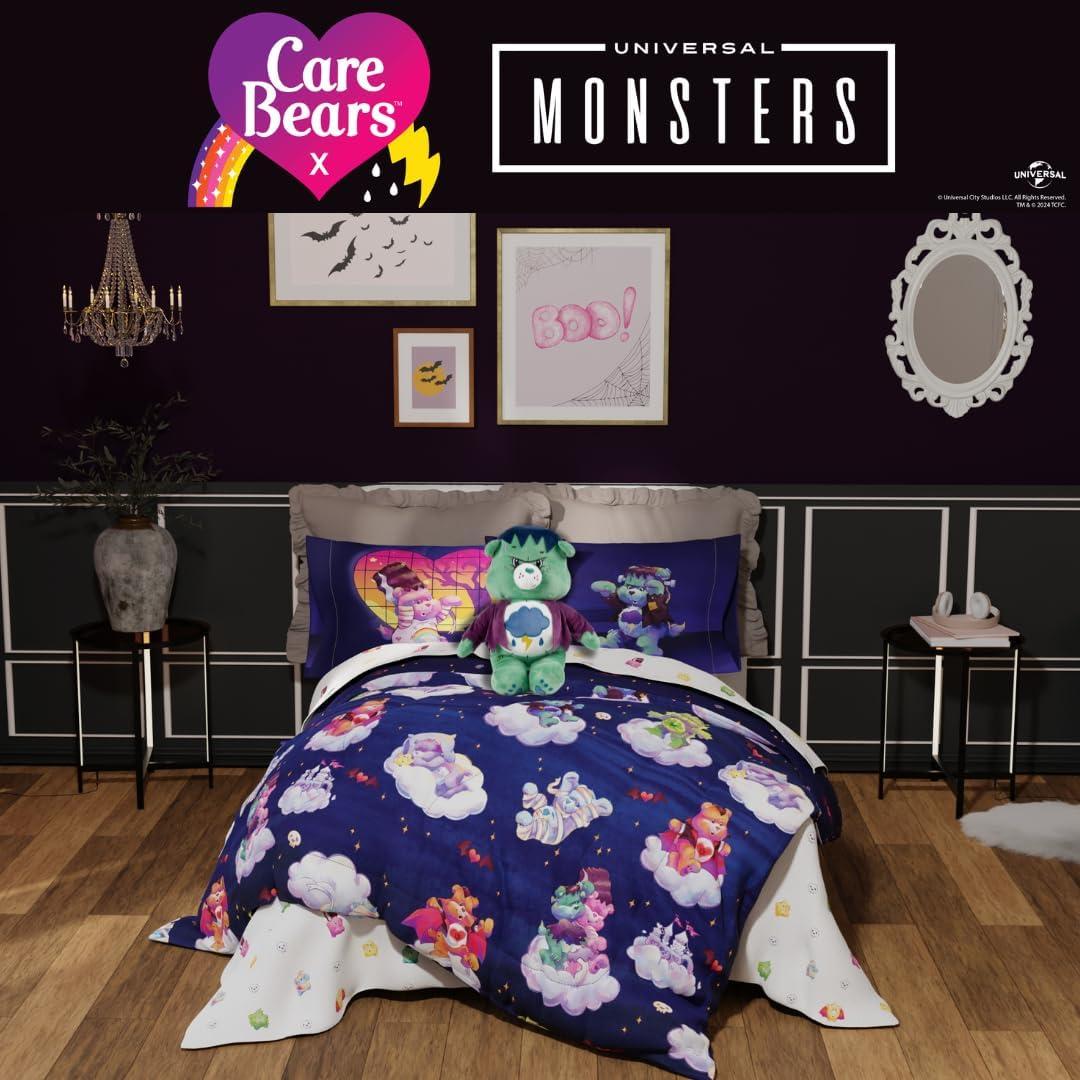 Almohada de Abrazo Care Bears x Universal Monsters Grumpy Bear