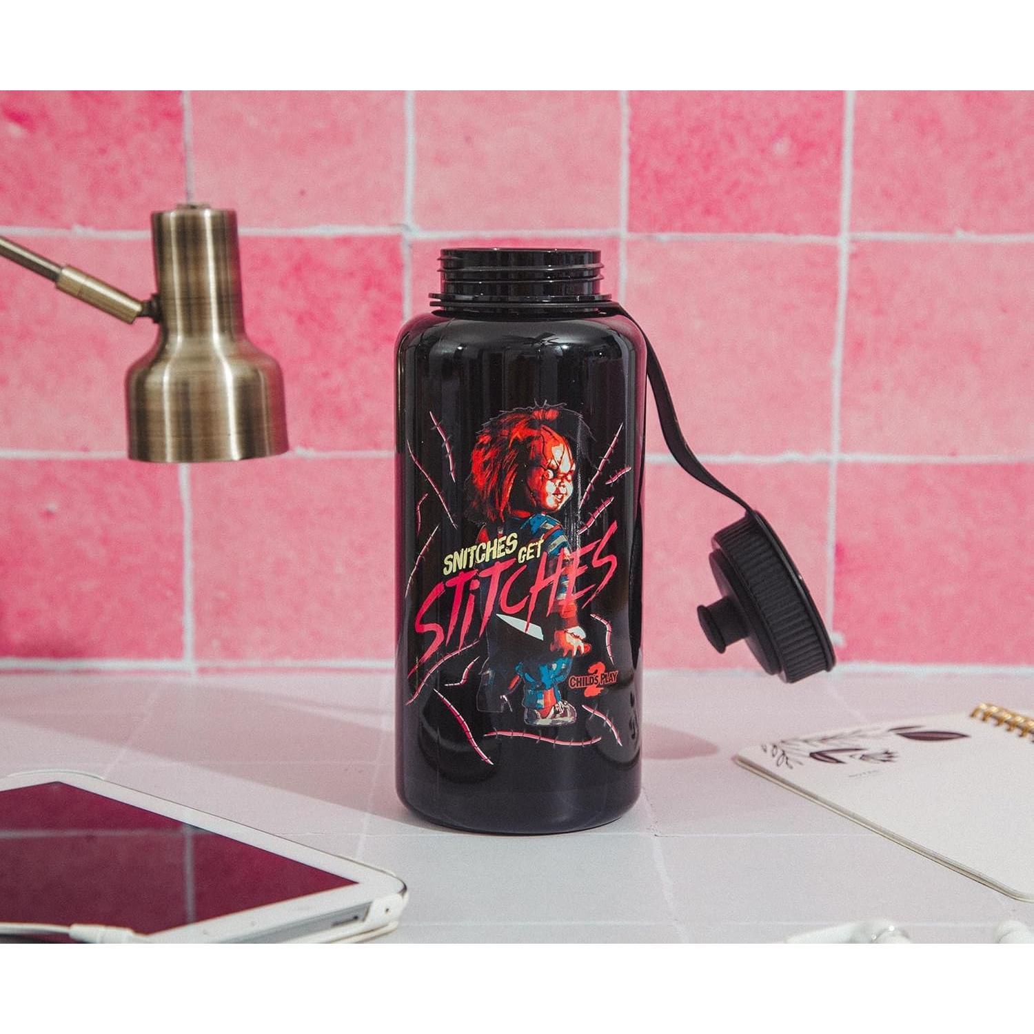 Botella de Agua Chucky Child's Play 2 1007 ml con Tapa Deportiva