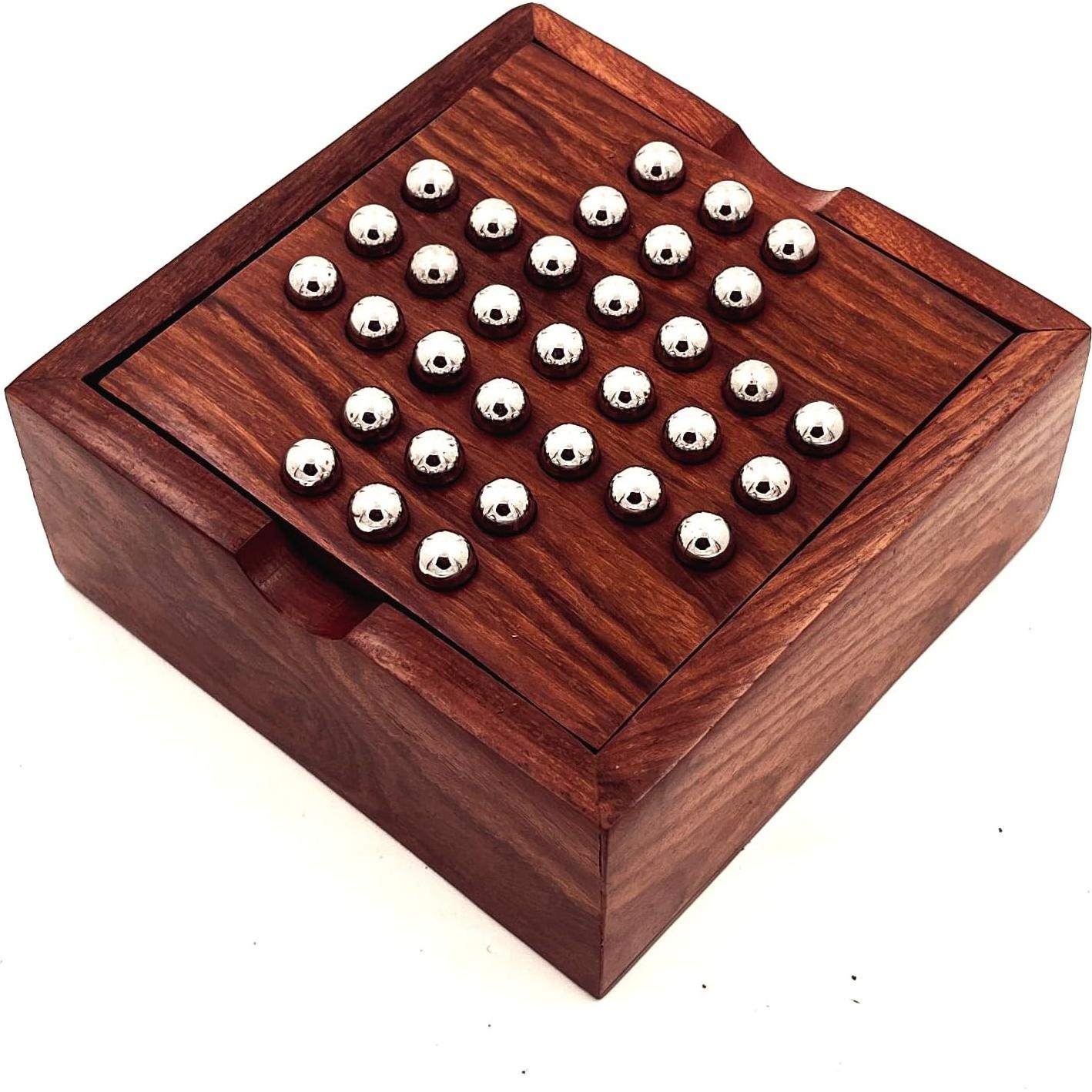 Juego de Tres en Raya de Madera Zyntix - Decoración Elegante