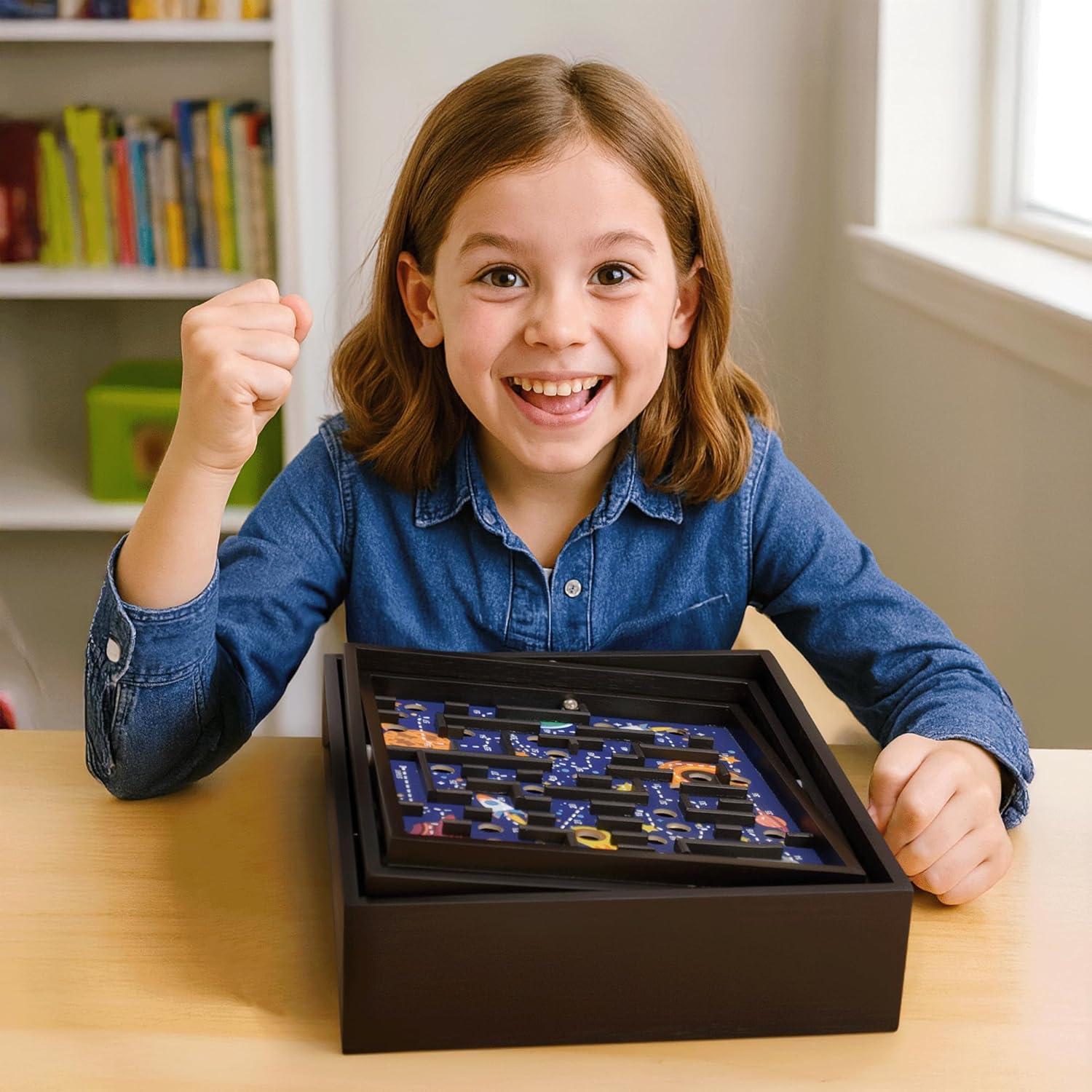 Juego de Laberinto de Madera Espacial STERLING 60 Puntos 32.4x29.2cm