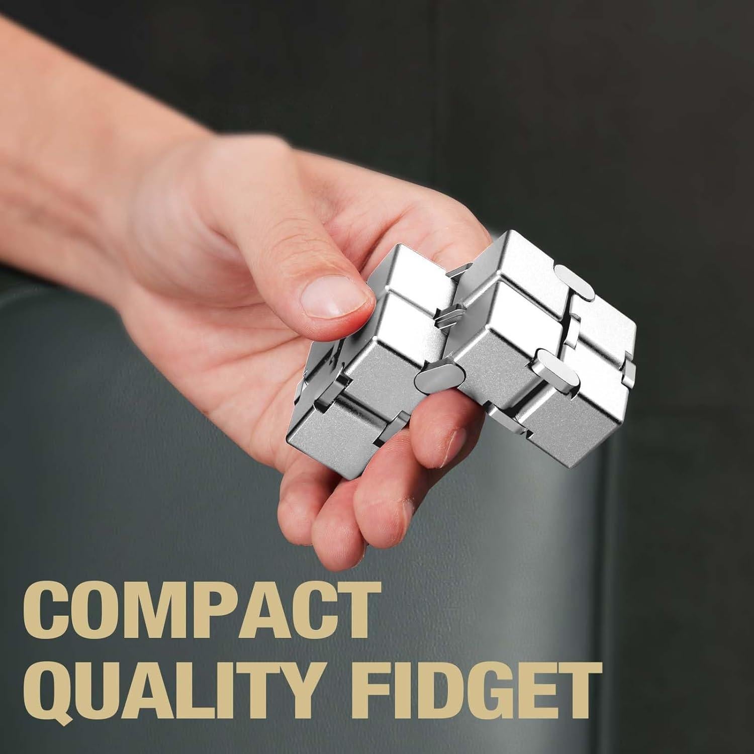 Cubo Fidget de Metal Yagnie para Alivio de Estrés y Ansiedad