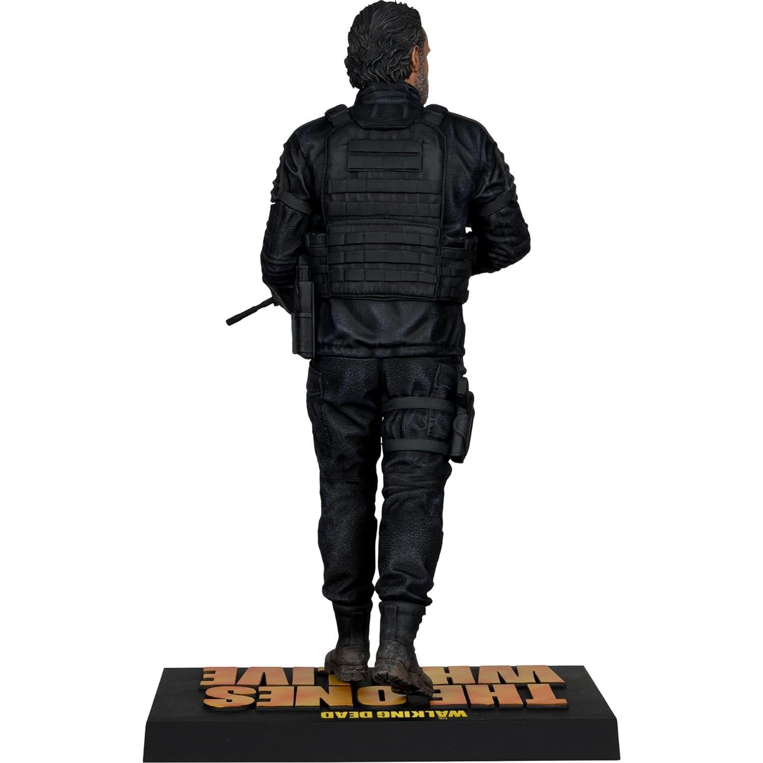 Estatua Deluxe Rick Grimes 1:6 McFarlane Toys 31.5 cm
