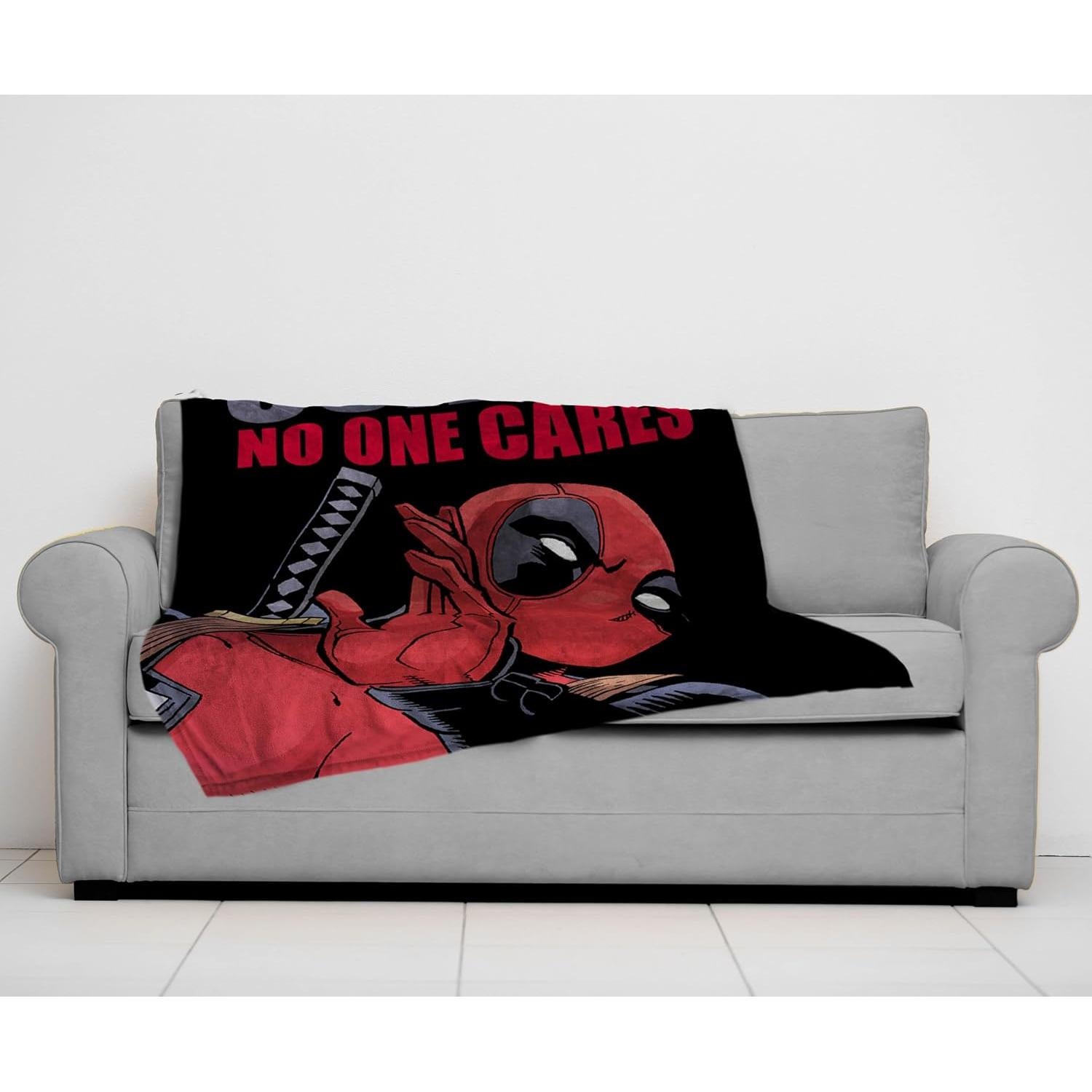 Manta de Peluche Jay Franco Deadpool 127x178 cm Suave y Cómoda