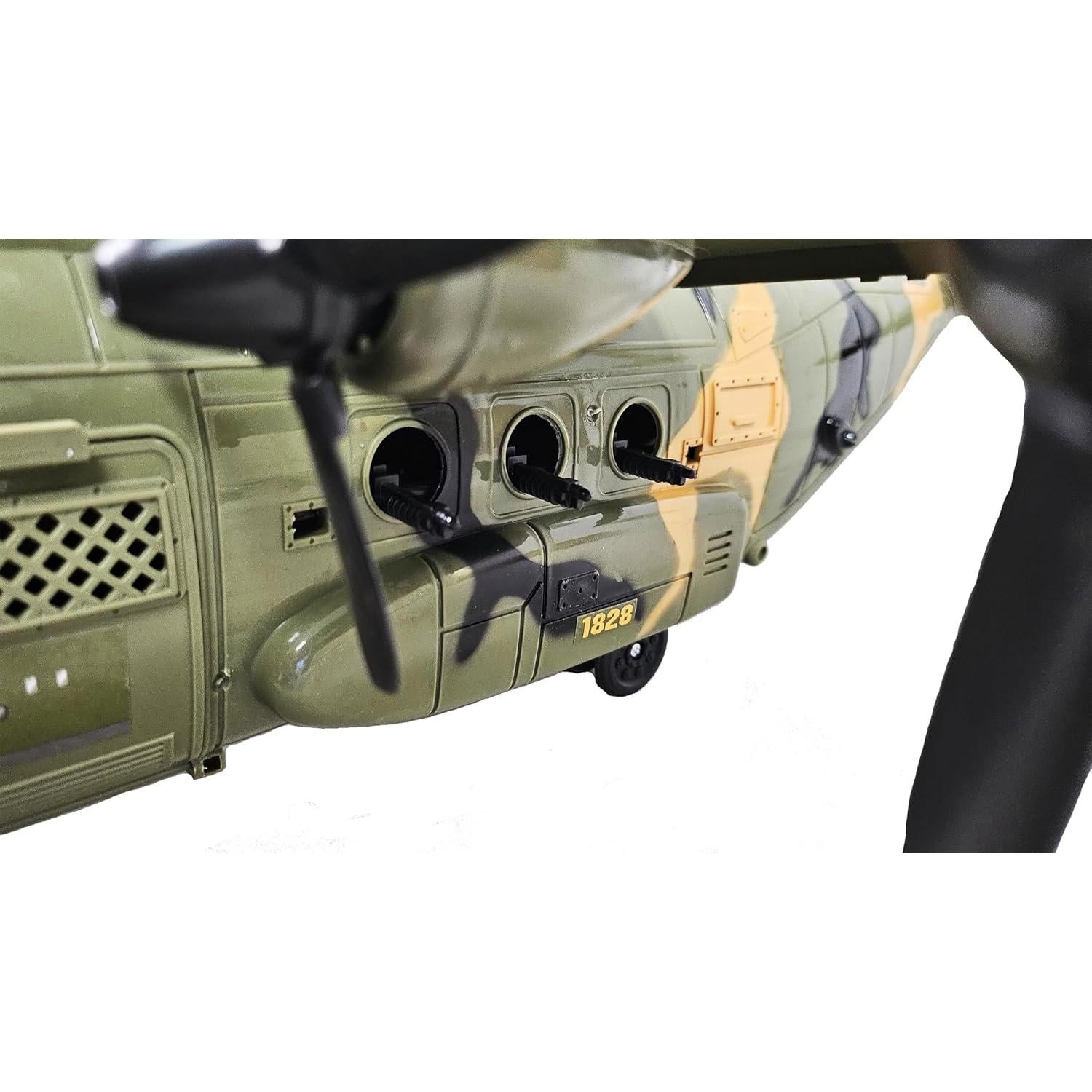 Avión de Carga Militar C130 Toy Essentials 54.6 cm con Bombas