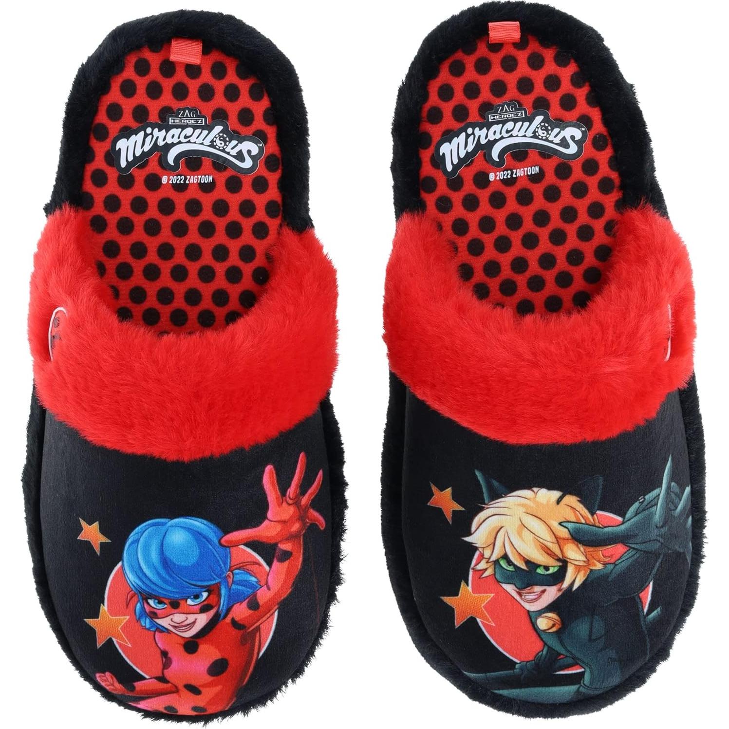 Pijamas para Niñas Miraculous Lady Bug con Pantuflas Cozeez