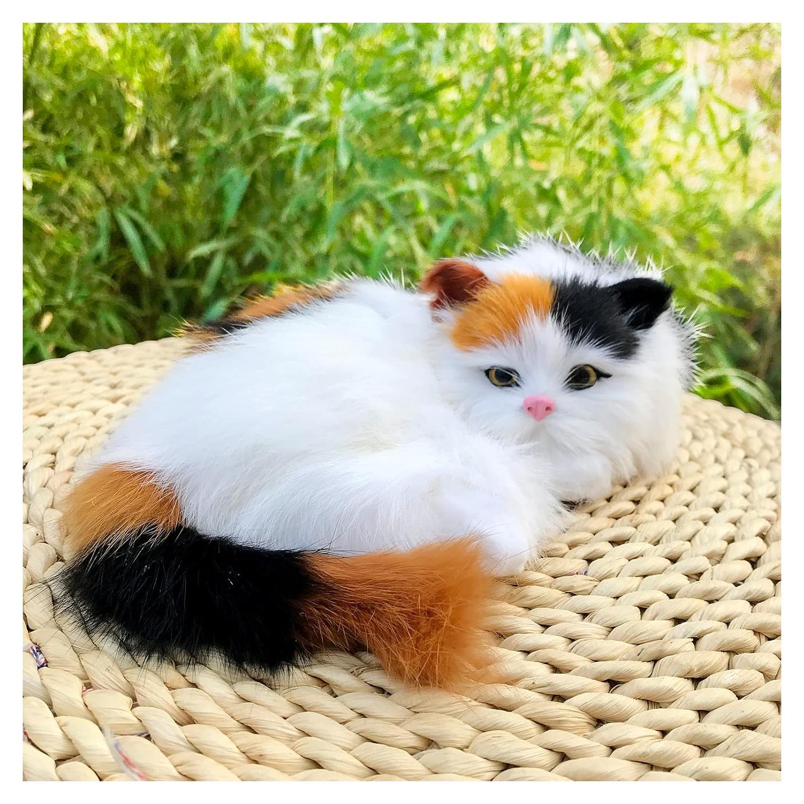 Figurita de Gato Calico Realista Basuo-9Q 17.95x13x6 cm