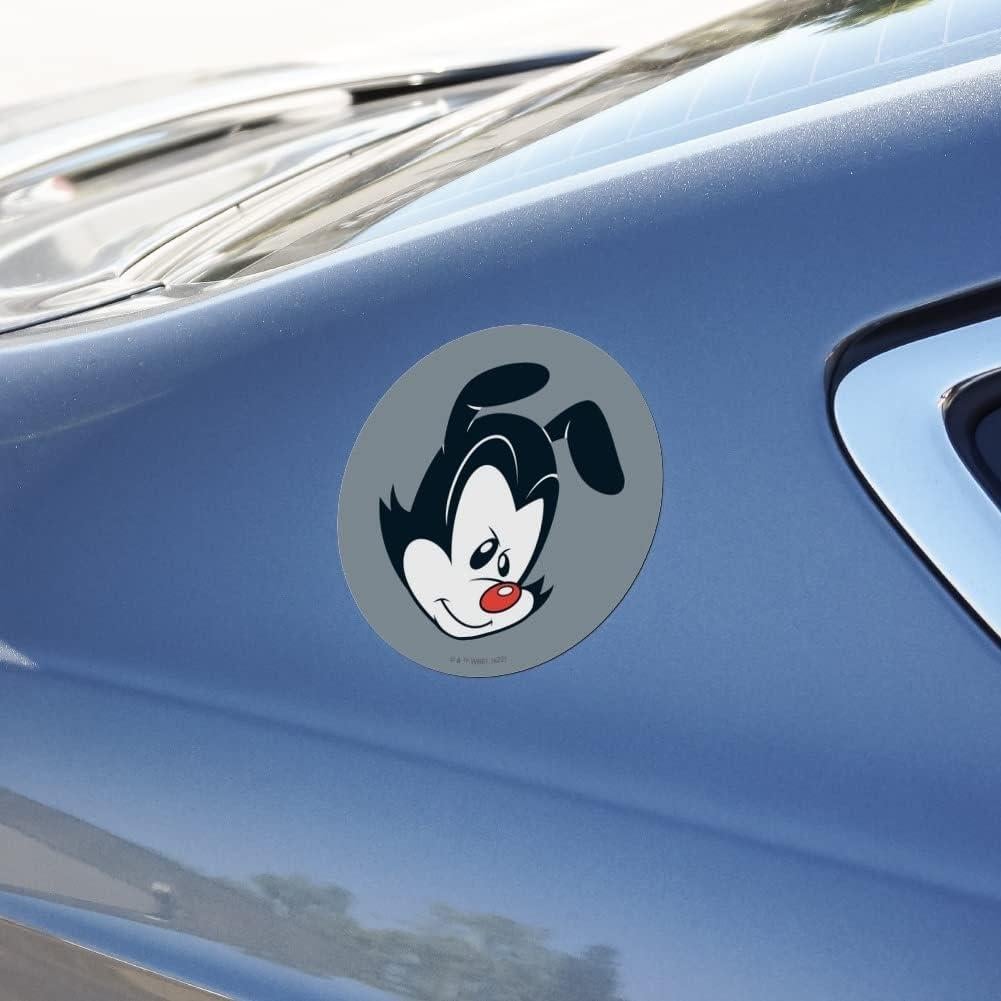 Imán de Vinilo Animaniacs Yakko 14cm para Coche y Refrigerador