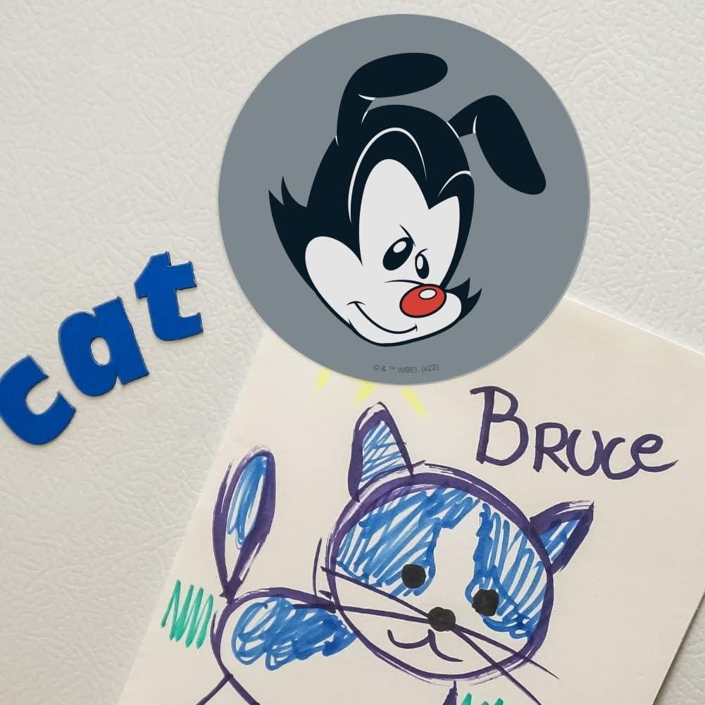 Imán de Vinilo Animaniacs Yakko 14cm para Coche y Refrigerador