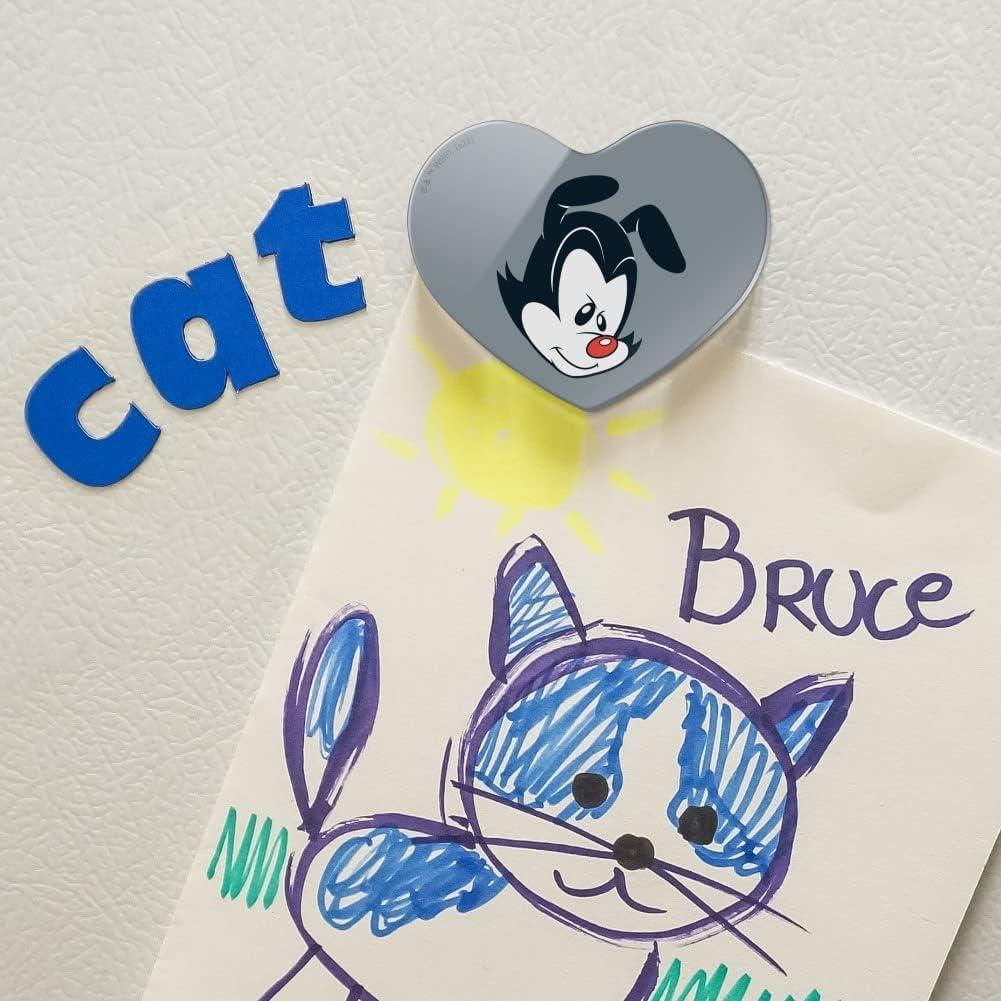 Imán Acrílico Corazón Animaniacs 6.4cm x 5.1cm