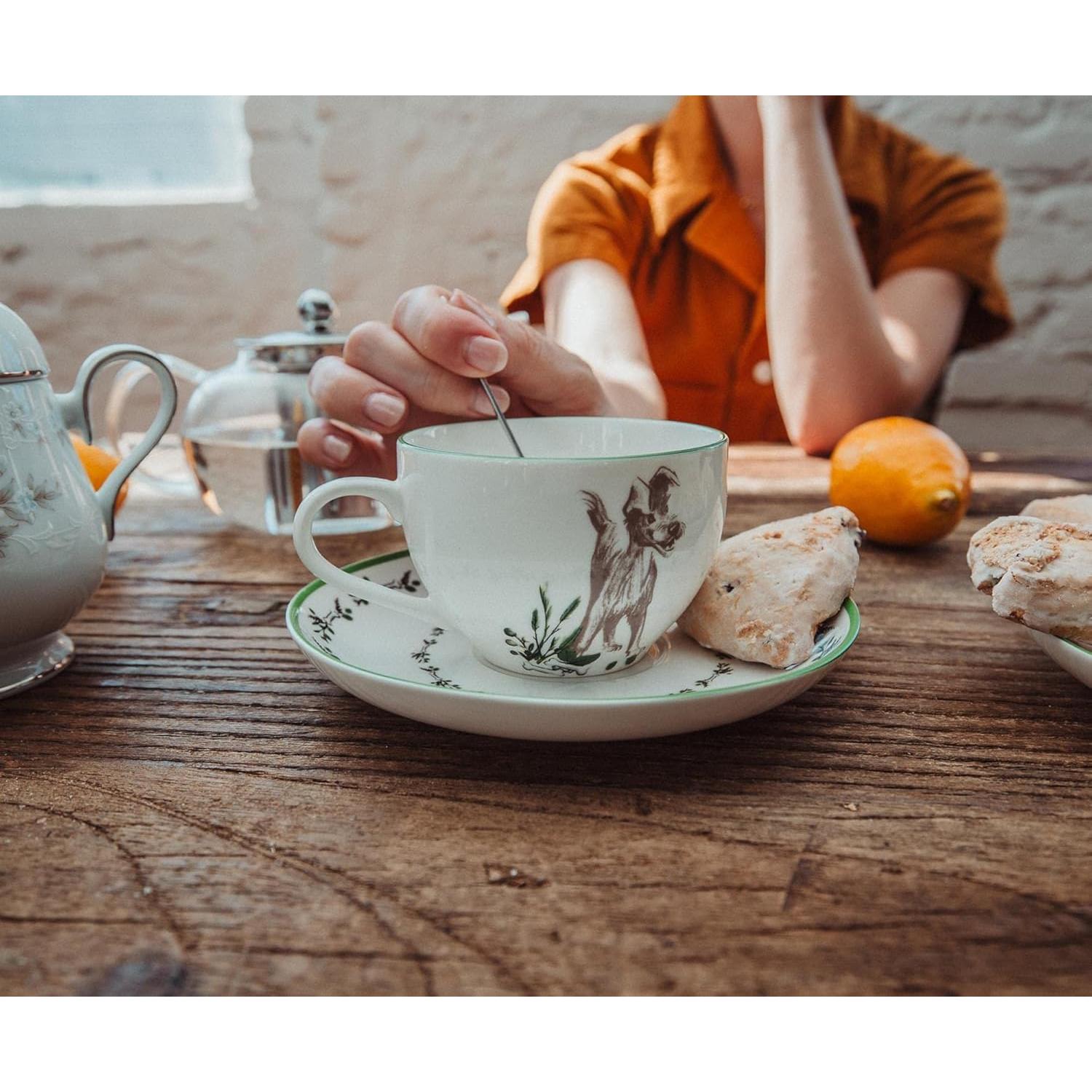 Juego de Taza y Platillo Porcelana Disney La Dama y el Vagabundo
