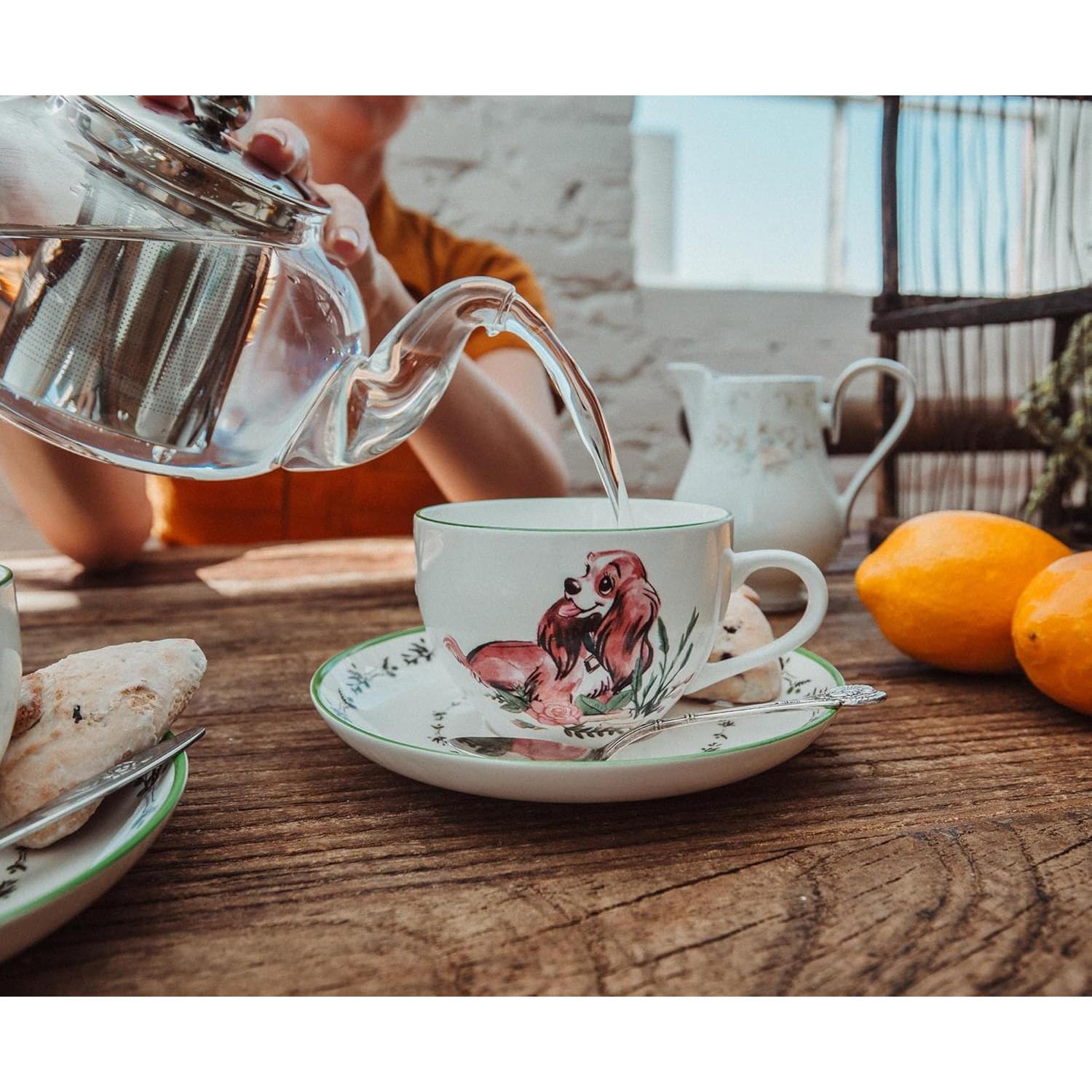 Juego de Taza y Platillo Porcelana Disney La Dama y el Vagabundo