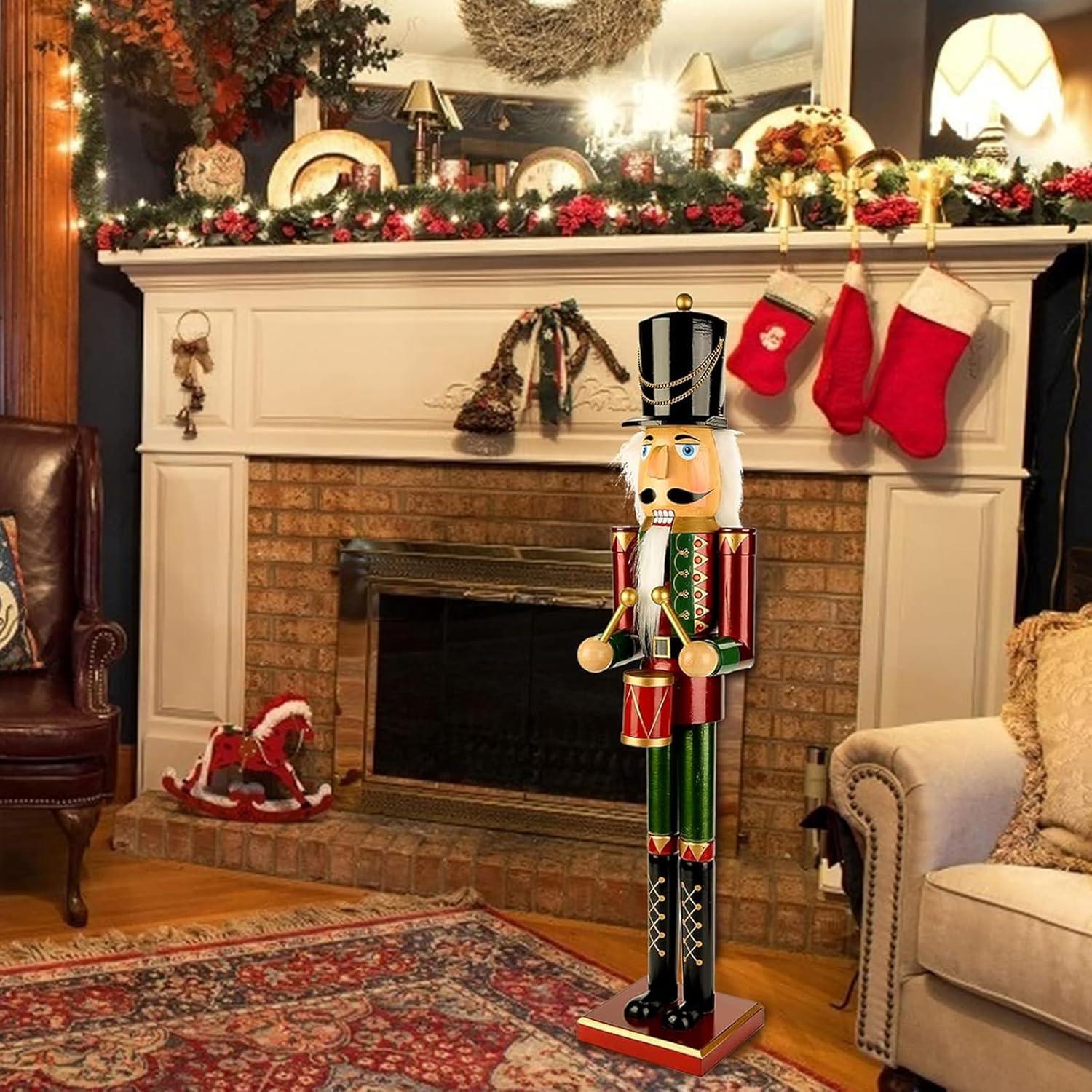 Figura de Soldado de Nuez de Madera AMOR PRESENT 91.44 cm