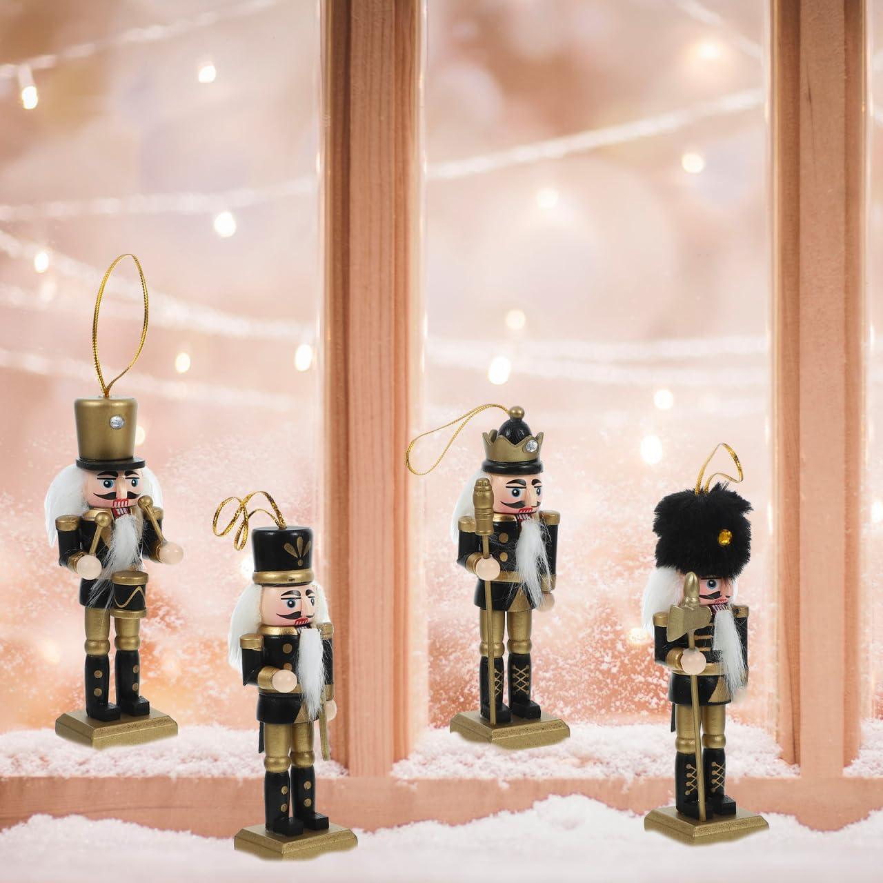 Conjunto de 4 Adornos de Nuez Cabilock 12.95 cm Decoración Navideña