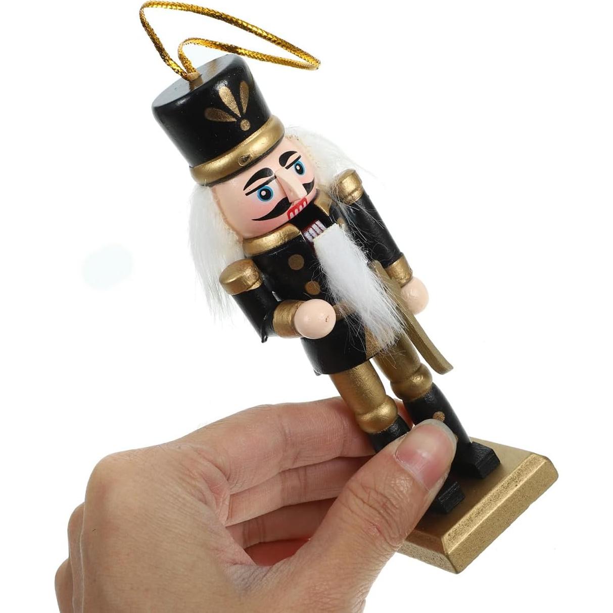 Conjunto de 4 Adornos de Nuez Cabilock 12.95 cm Decoración Navideña