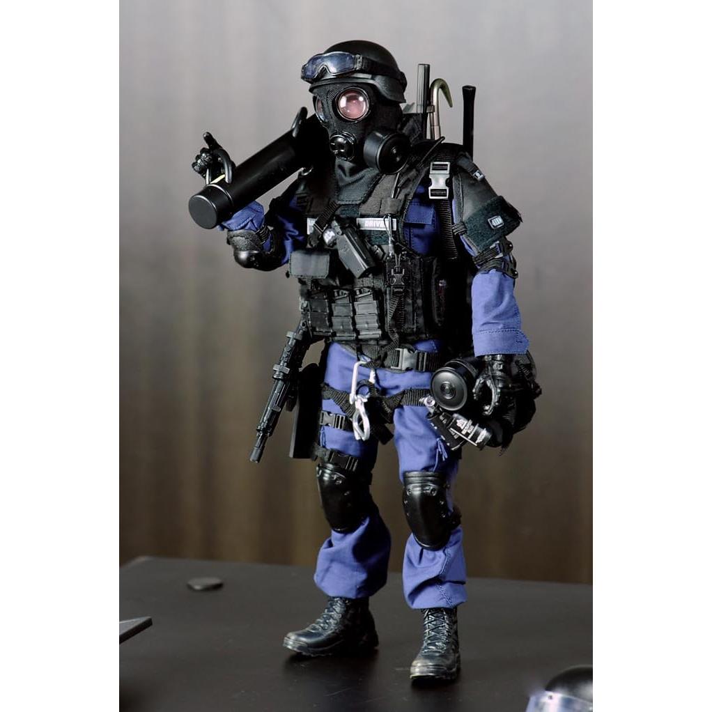 Figura de Acción SWAT Bardis 1:6 con Accesorios Completo