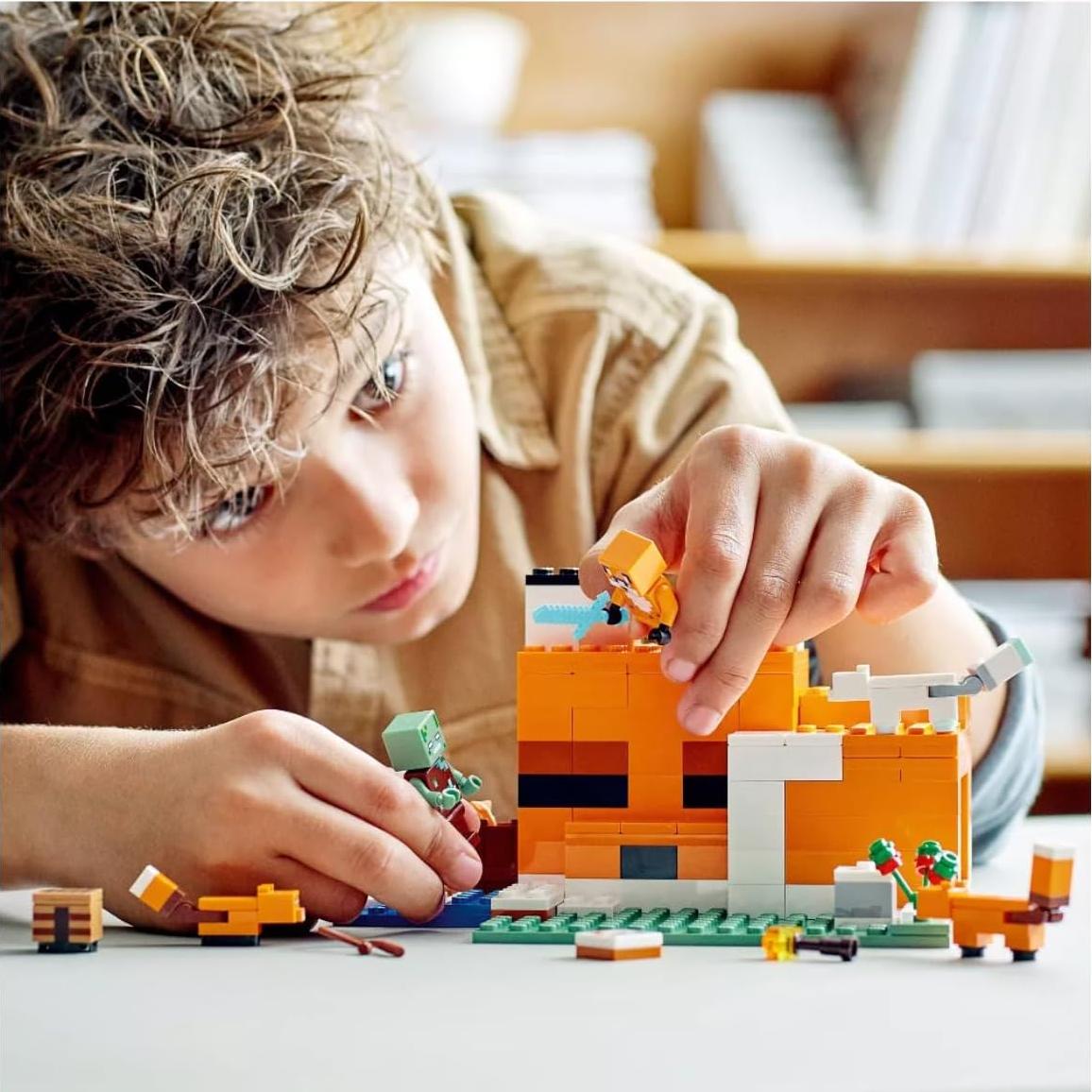 LEGO Minecraft Aventuras en el Mundo Superior 3 en 1 66779