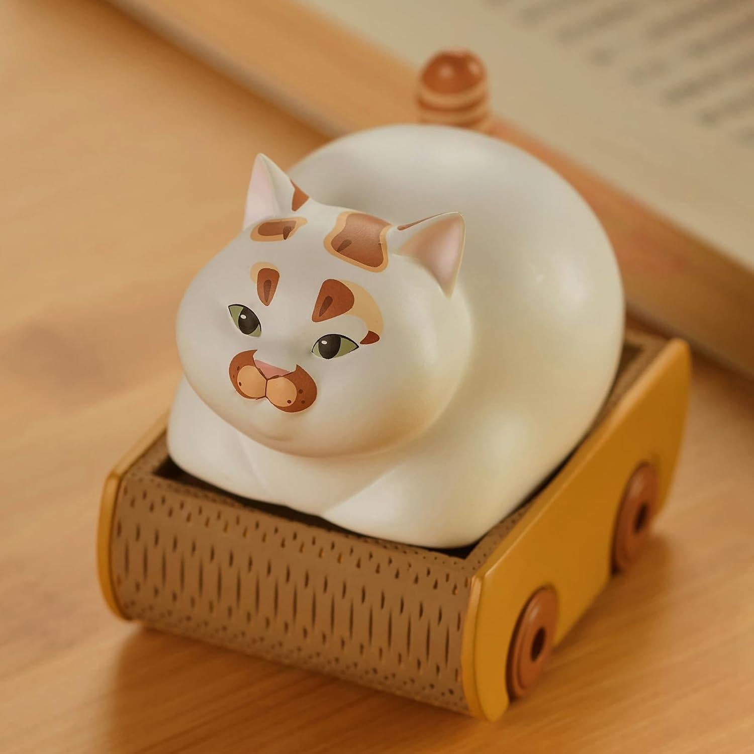 Figura Coleccionable LouLou Cerdo Gato Serie-2 Caja Individual