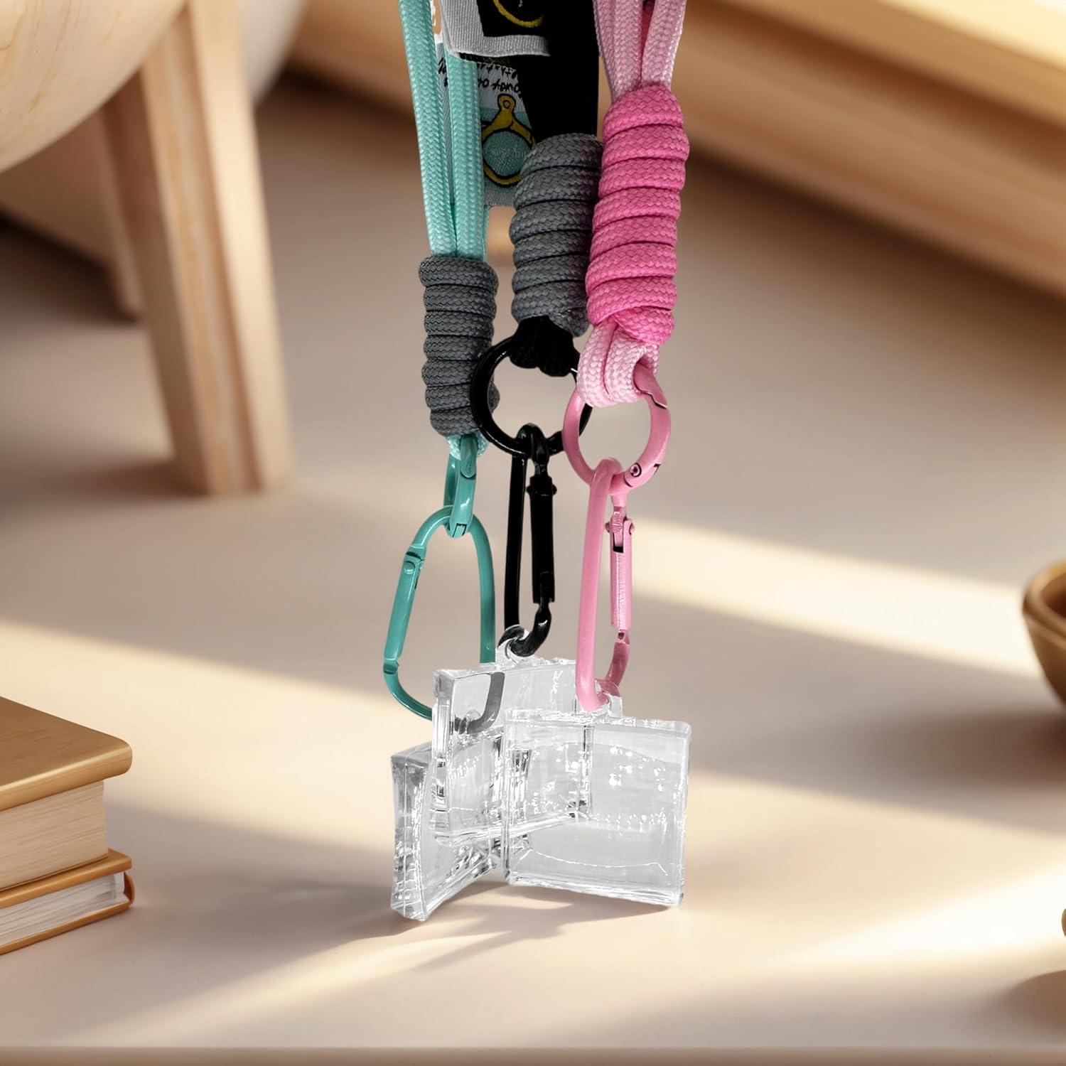 Llavero Lente Pixelvision OUTOSS - Filtro Retro 8 Bits Verde