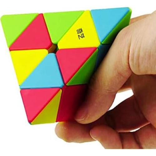 Cubo de Velocidad CuberSpeed QiMing Pirámide Sin Etiquetas 10cm