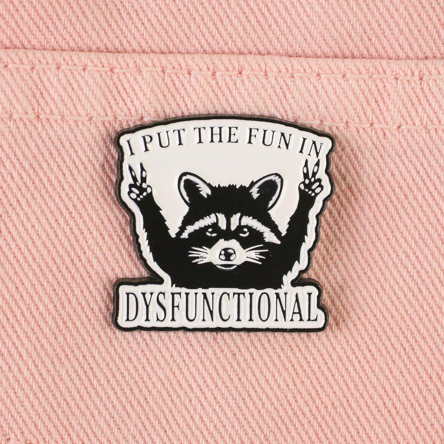 Pin de Esmalte Humorístico Mapache EL SUSURRO DEL ARTESANO