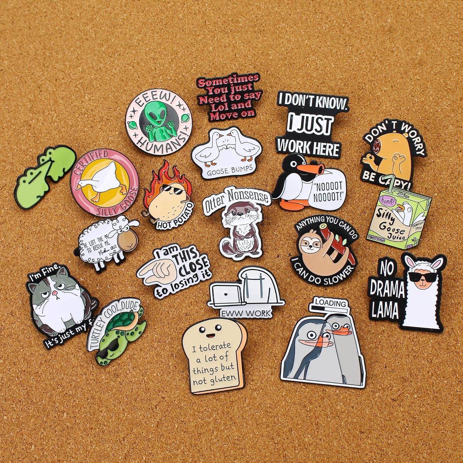 20 Pines de Esmalte Divertidos SOWPOPY para Mochilas y Sombreros