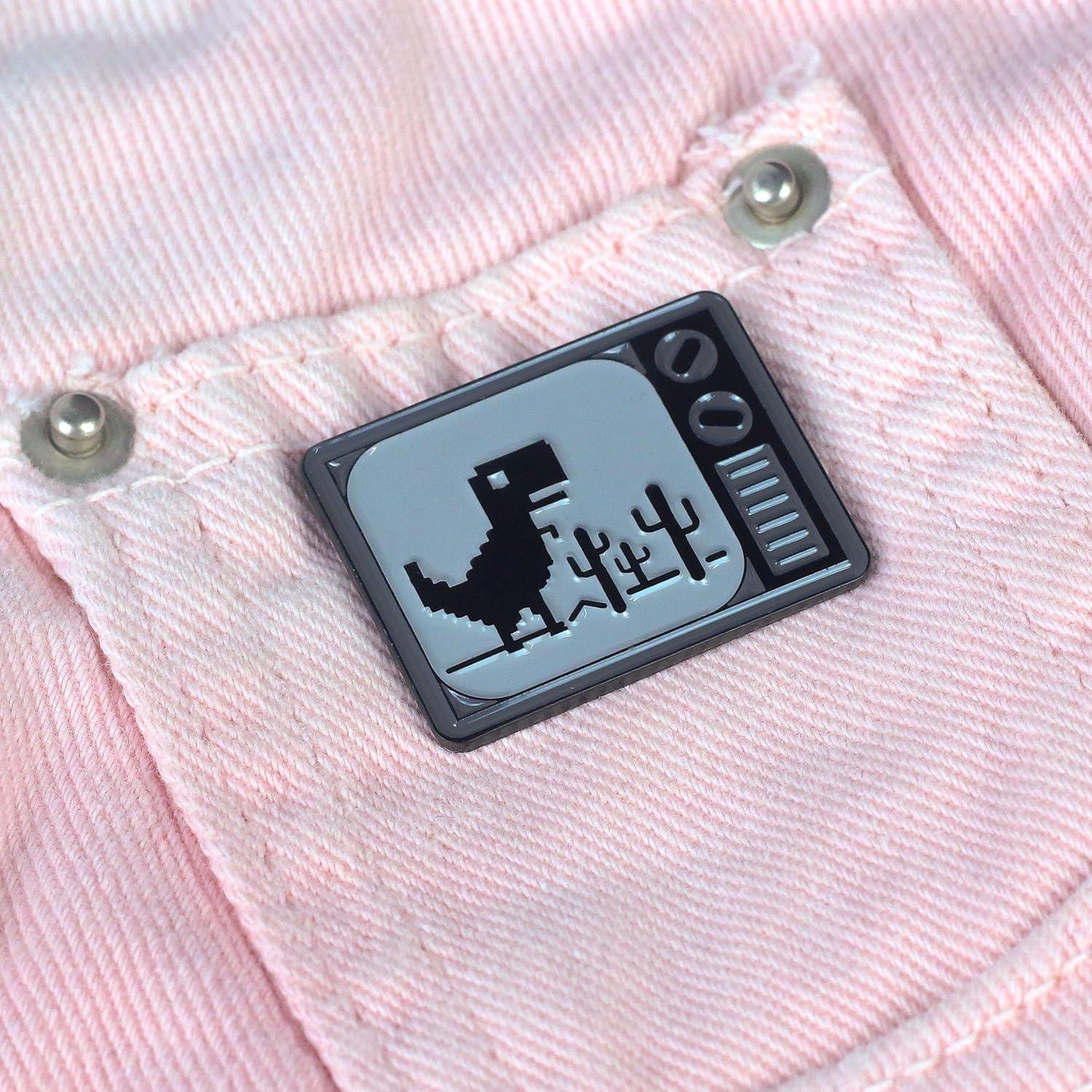 Pin de Esmalte Retro T-Rex Pixelado 2.54 cm - El Susurro del Artesano