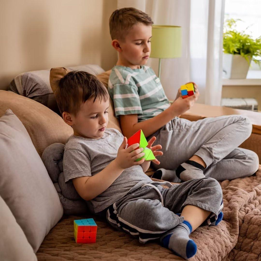Juego de Cubos Rápidos 3-en-1 Nabreeli 2x2, 3x3 y Pirámide