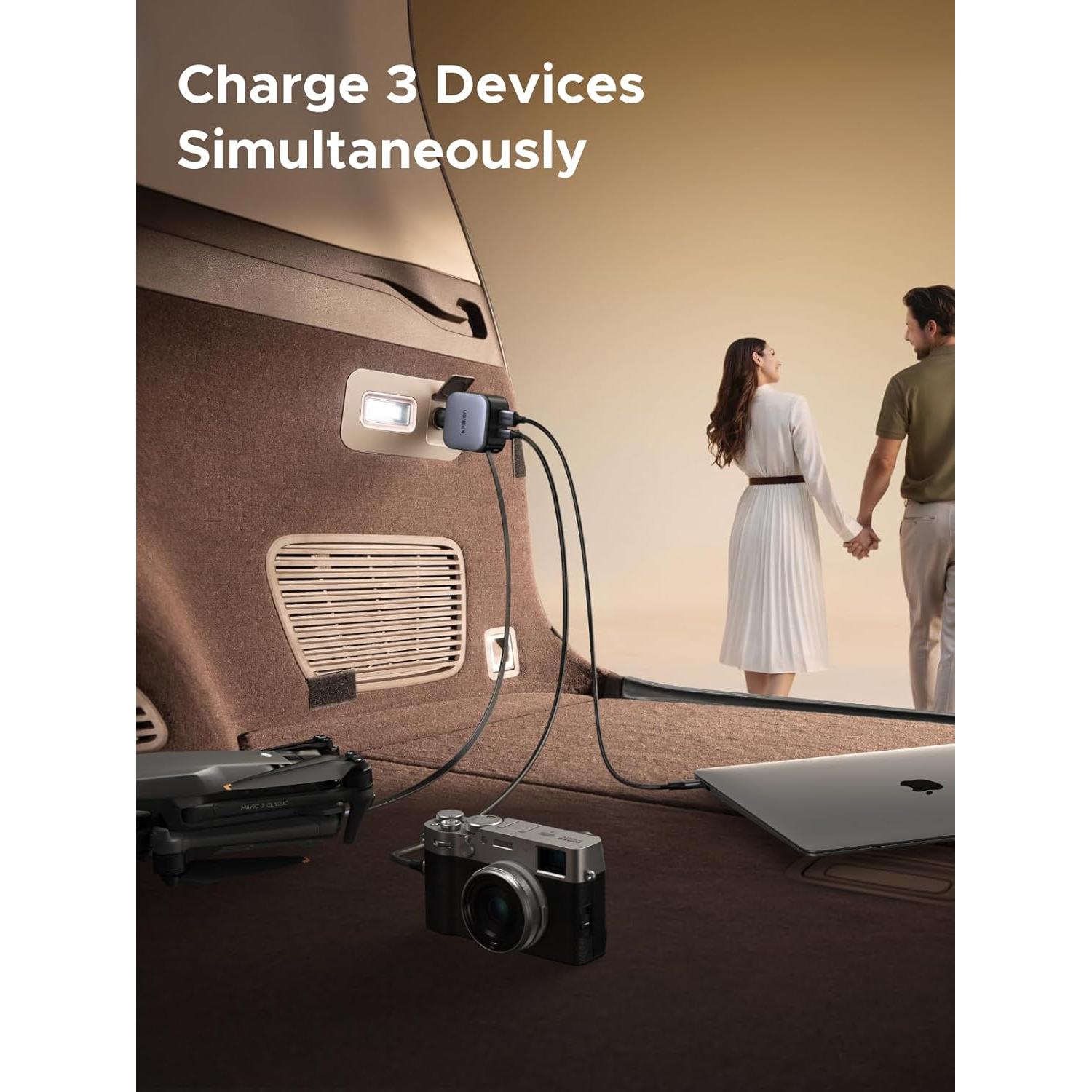 Cargador de Coche UGREEN 90W USB-C Retráctil 3 Puertos