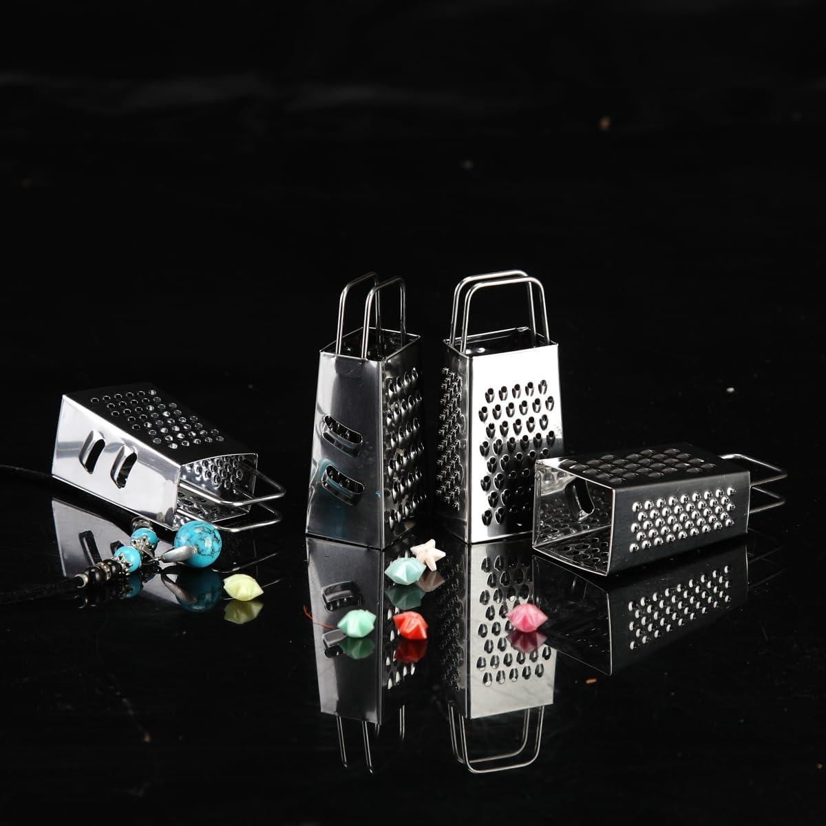 Juego de 4 Ralladores de Acero Inoxidable Dranvosk Mini